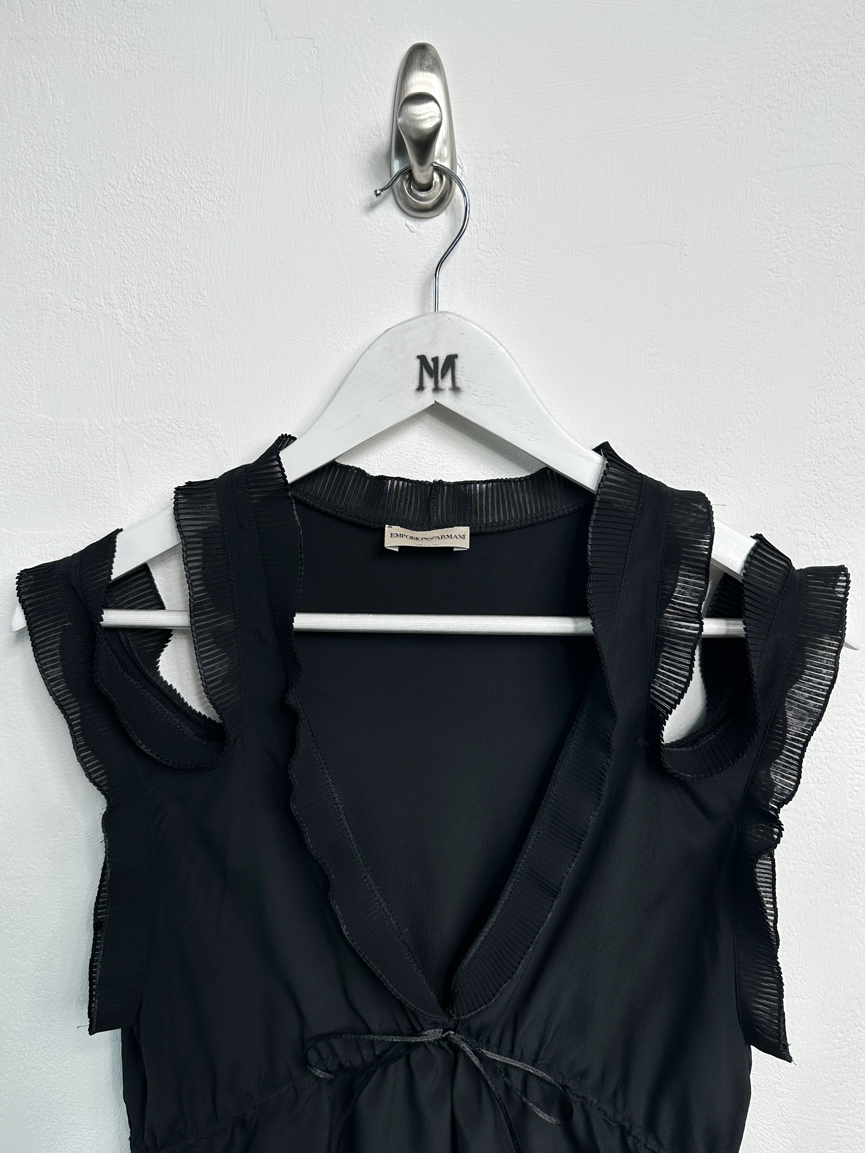 EMPORIO ARMANI - S/S 2003 V NECK VEST TOP