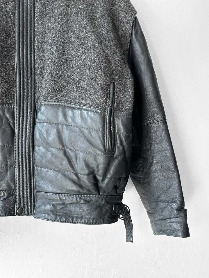 ITALIAN LABEL - 1980s PANELLED WOOL BOMBER JACKET WITH REMOVABLE SHEARLING COLLAR