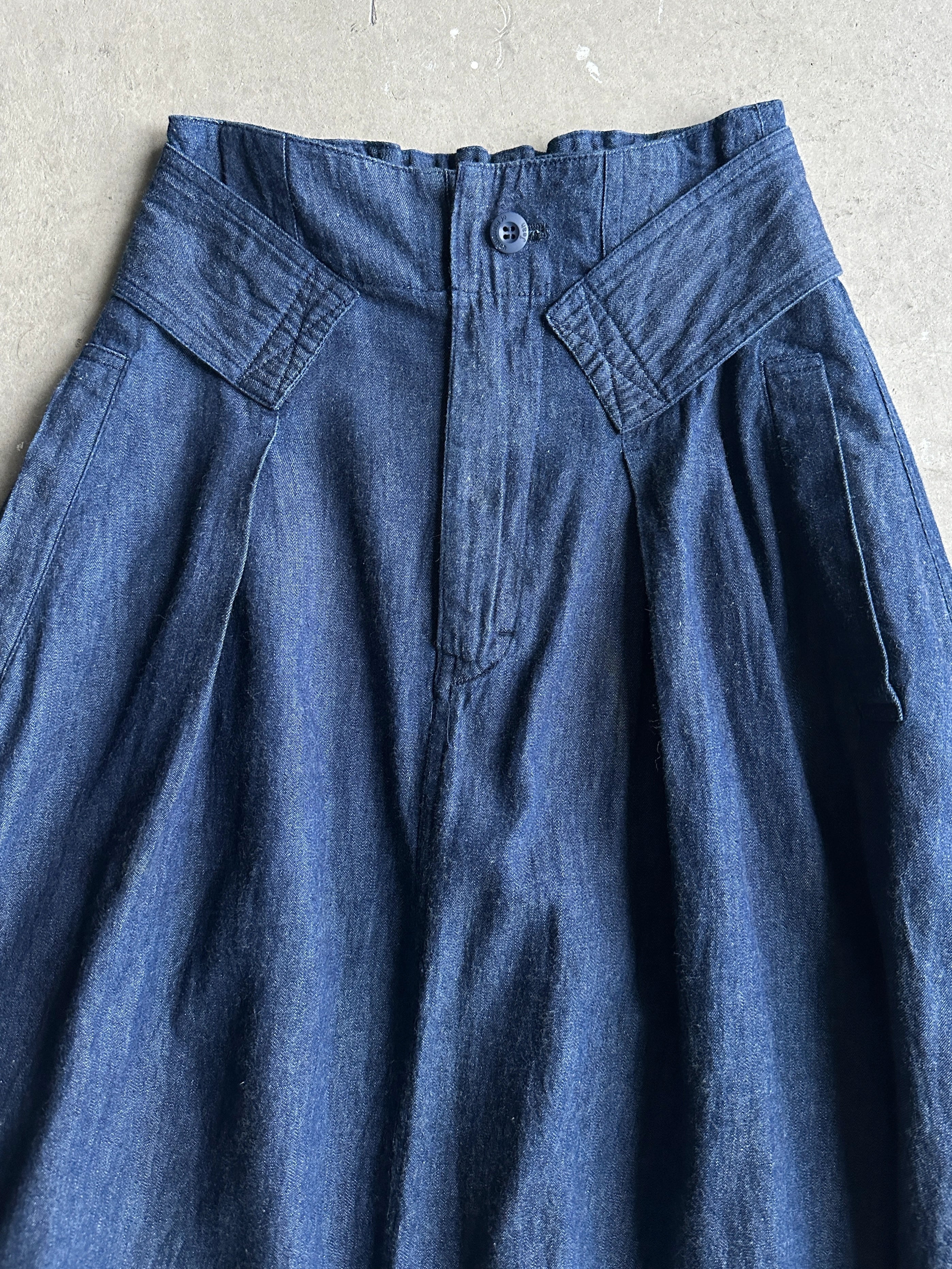 PLANTATION ISSEY MIYAKE - 1980s HIGH WAIST DENIM SKIRT