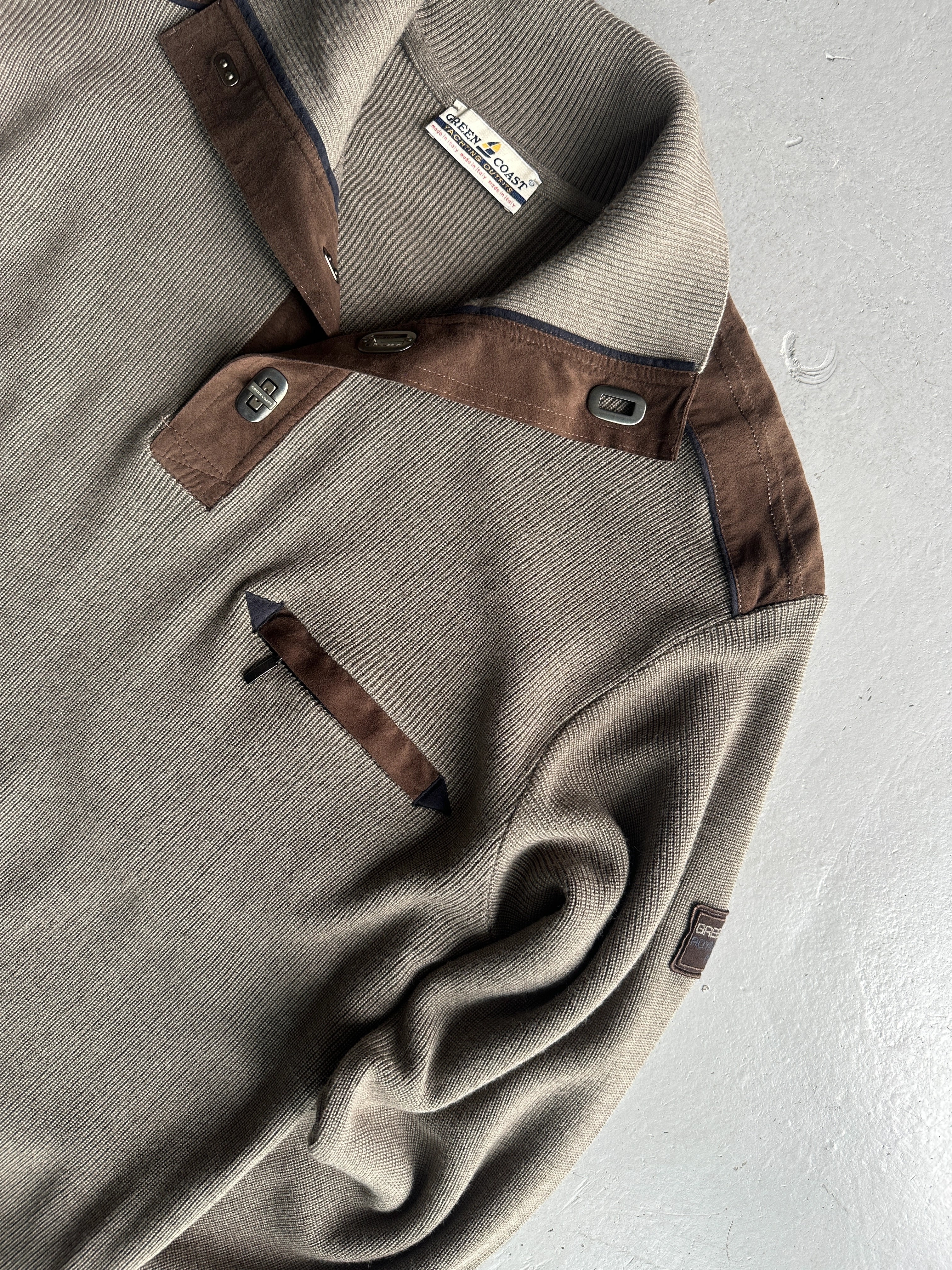 1990s KNIT PULLOVER WITH SUEDE DETAILS