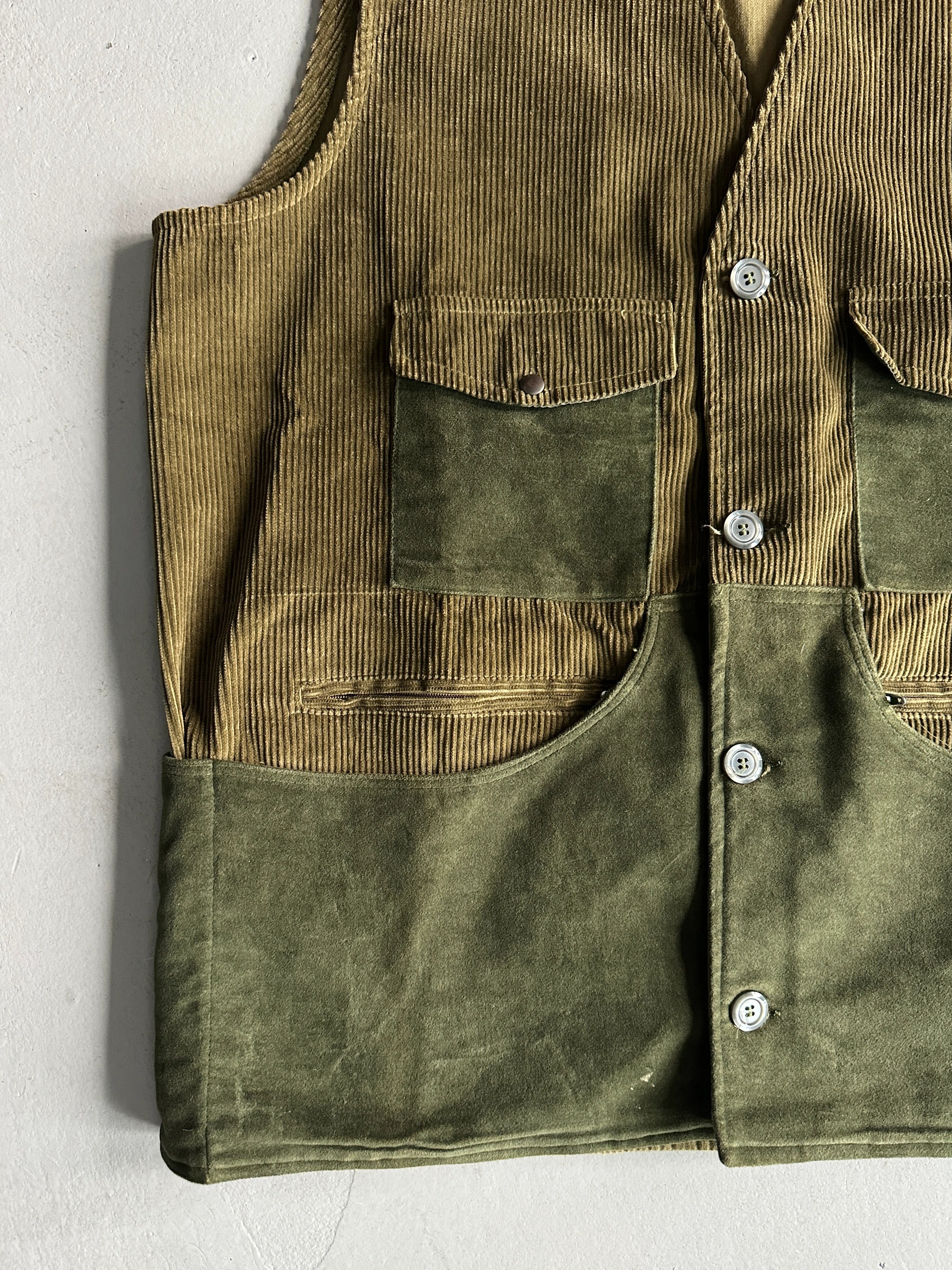 1980s CORDUROY CARGO ZIPPED VEST GILET