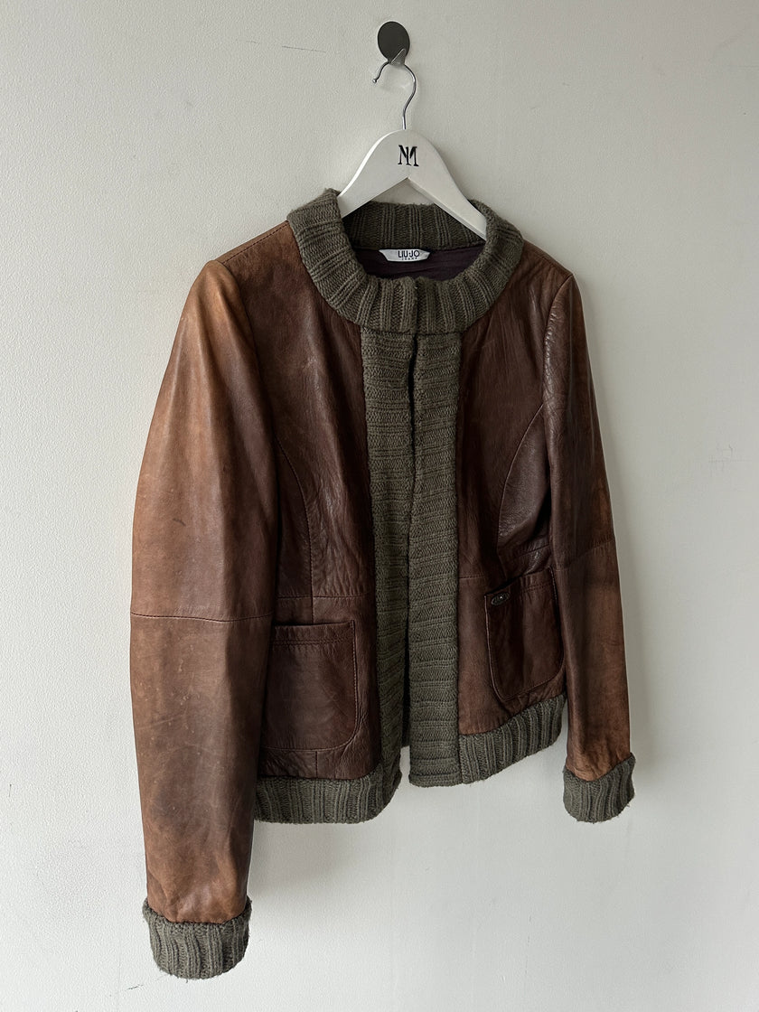 ITALIAN LABEL 2000s LEATHER JACKET WITH KNIT COLLAR AND FRONT PLACKET