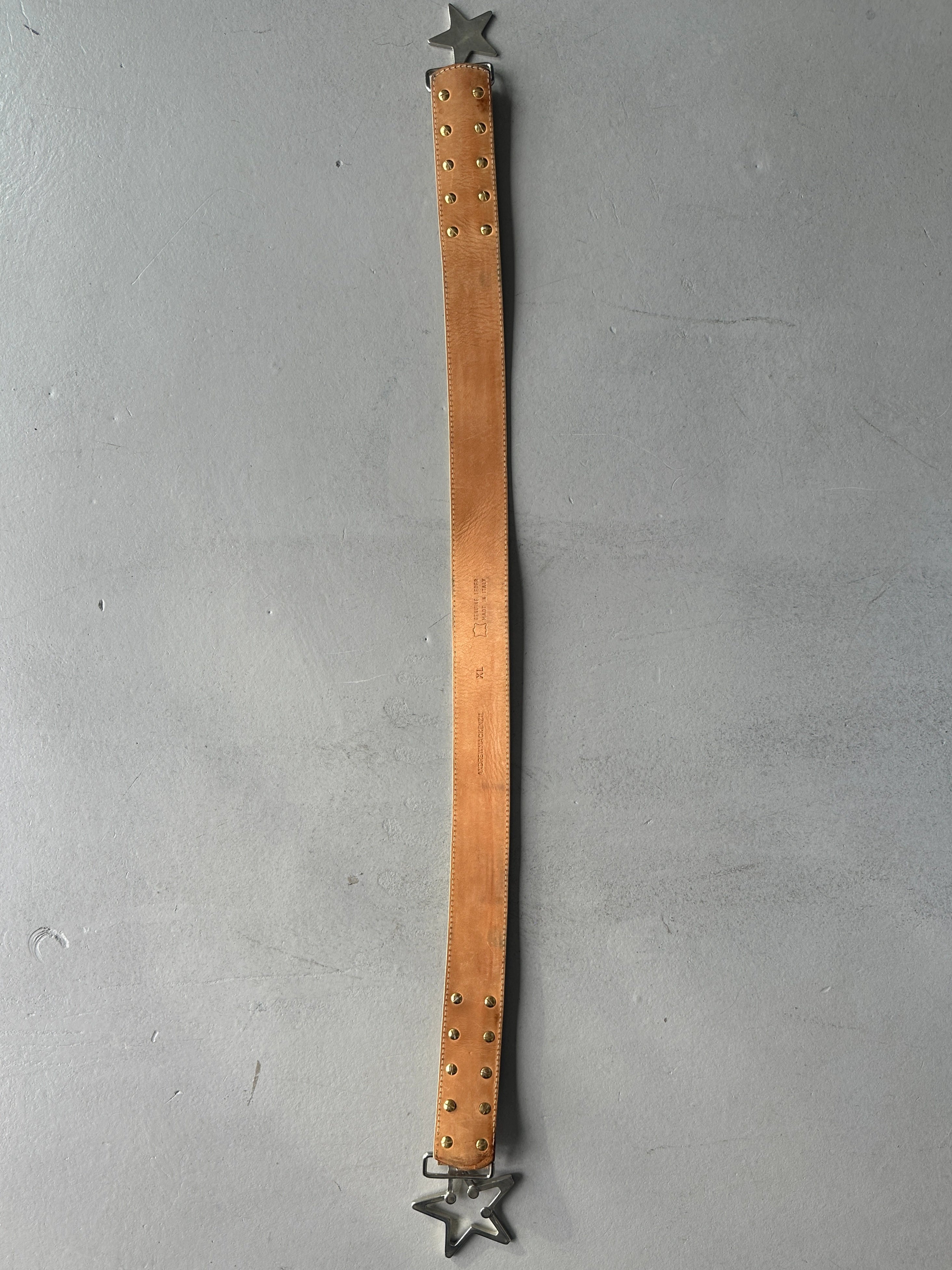 ANDREW MACKENZIE - 2000s STAR BUCKLE LOGO LEATHER BELT