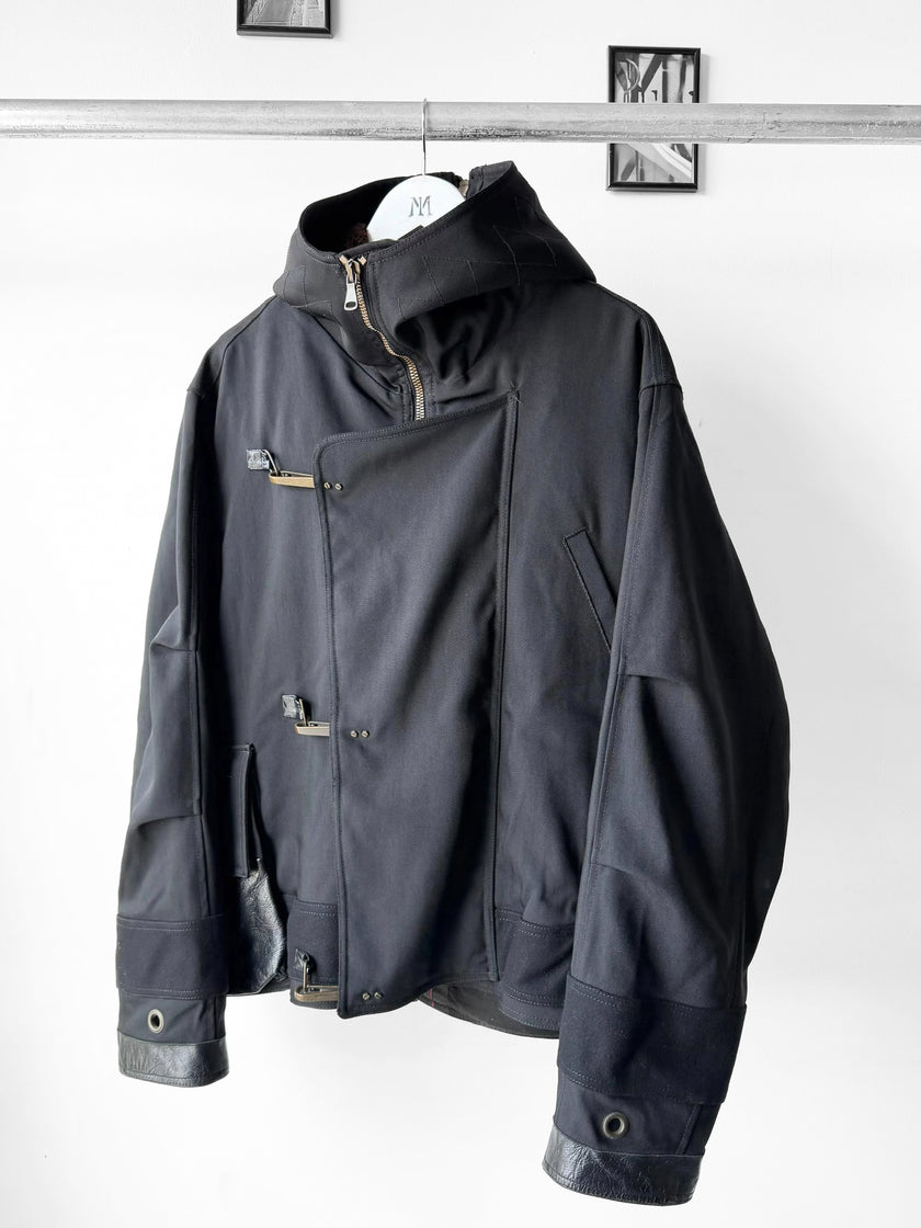 ITALIAN LABEL F/W 2005 TECHNICAL JACKET WITH OVERSIZED FUR COLLAR