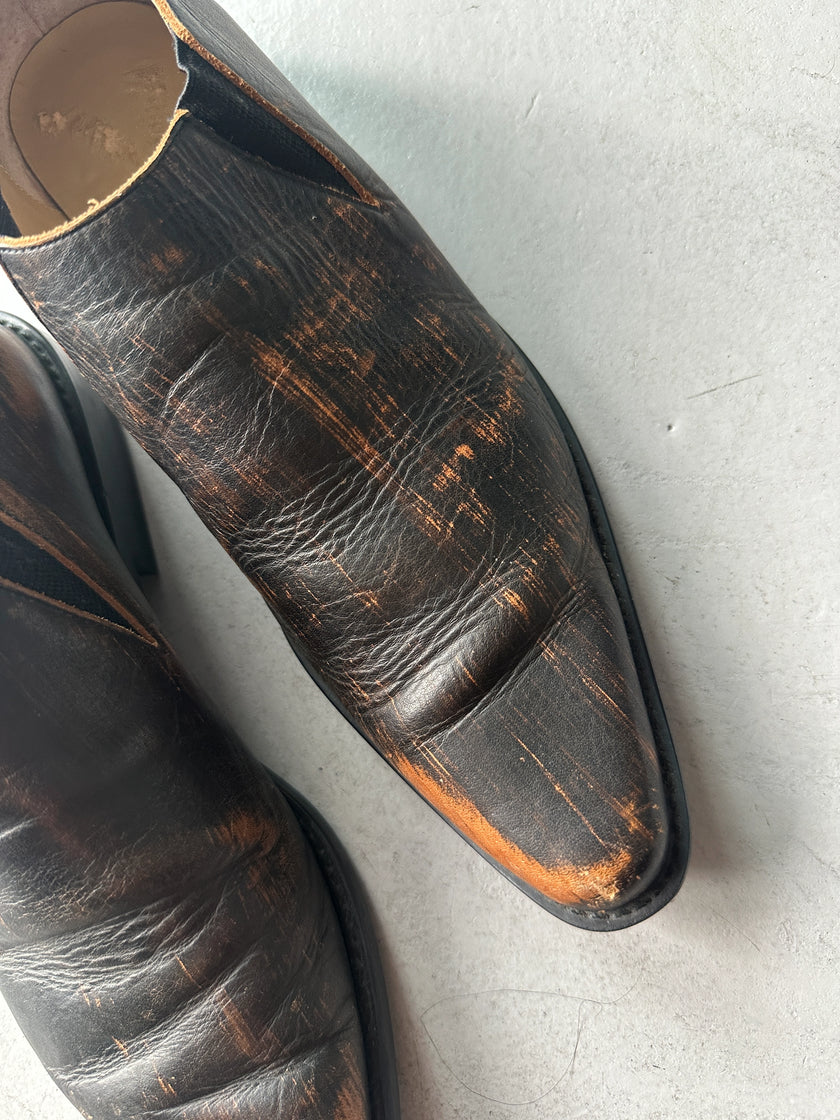 COMME DES GARÇONS - 1990s DISTRESSED LEATHER POINTED SLIP ON SHOES