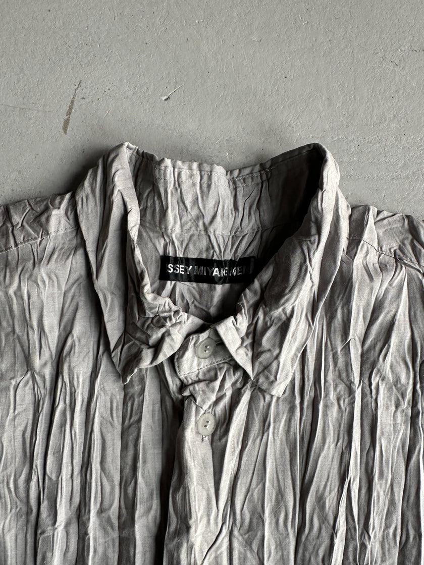 ISSEY MIYAKE MEN - S/S 2018 SHIBORI PLEATED SHIRT