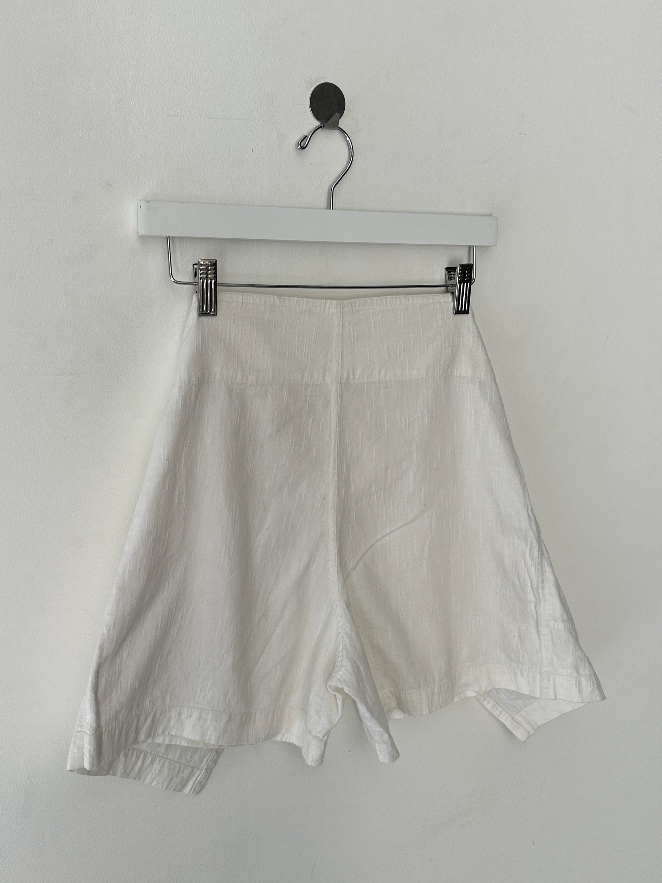 ISSEY MIYAKE PLANTATION - 1990s LINEN WRAP FRONT PANEL SHORTS
