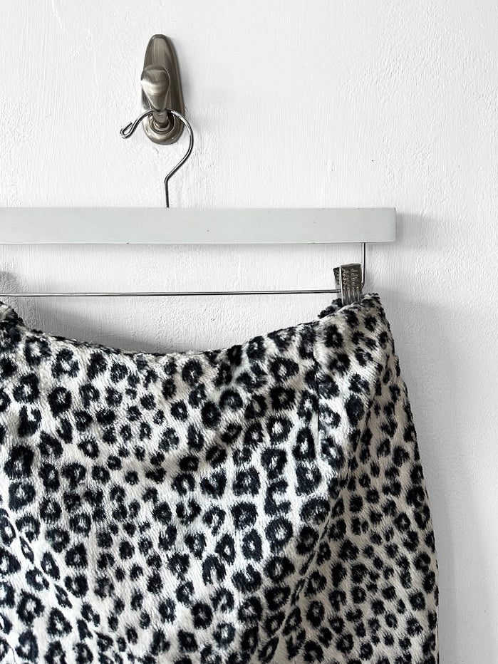 VERSUS BY GIANNI VERSACE - F/W 1994 LEOPARD PRINT FAUX FUR MINI SKIRT