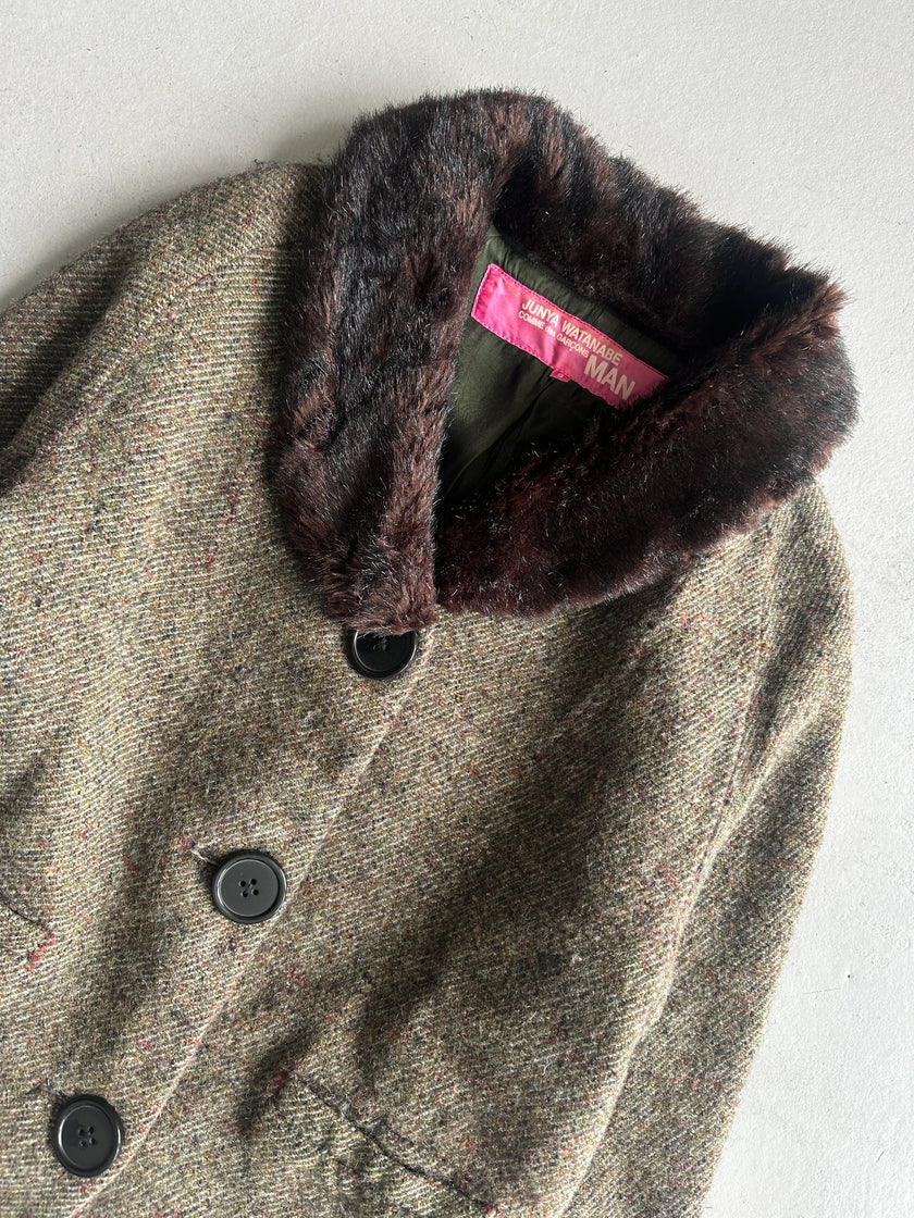 JUNYA WATANABE COMME DES GARÇONS MAN - A/W 2004 FUR COLLAR TWEED BLAZER WITH OVERSIZED BUTTONS