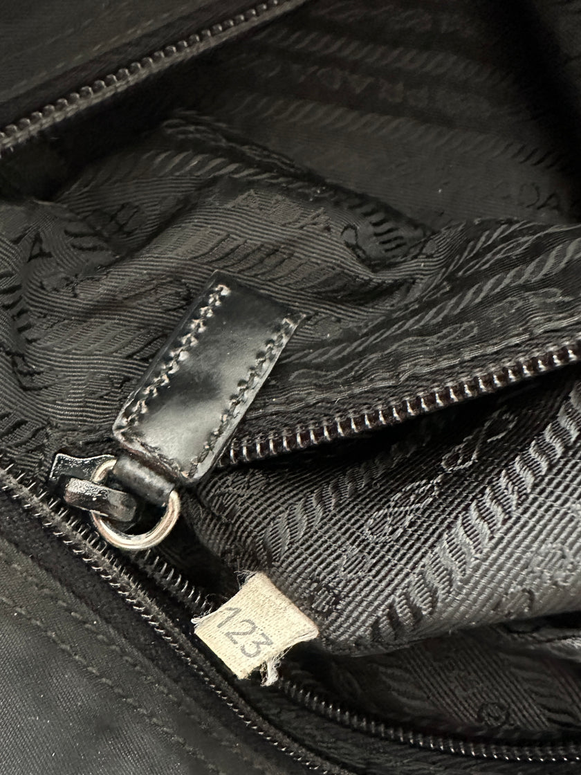 PRADA - 1990s NYLON TOTE BAG