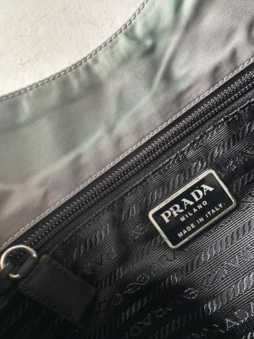 PRADA - S/S 1998 PLEXI HANDLE NYLON SHOULDER BAG