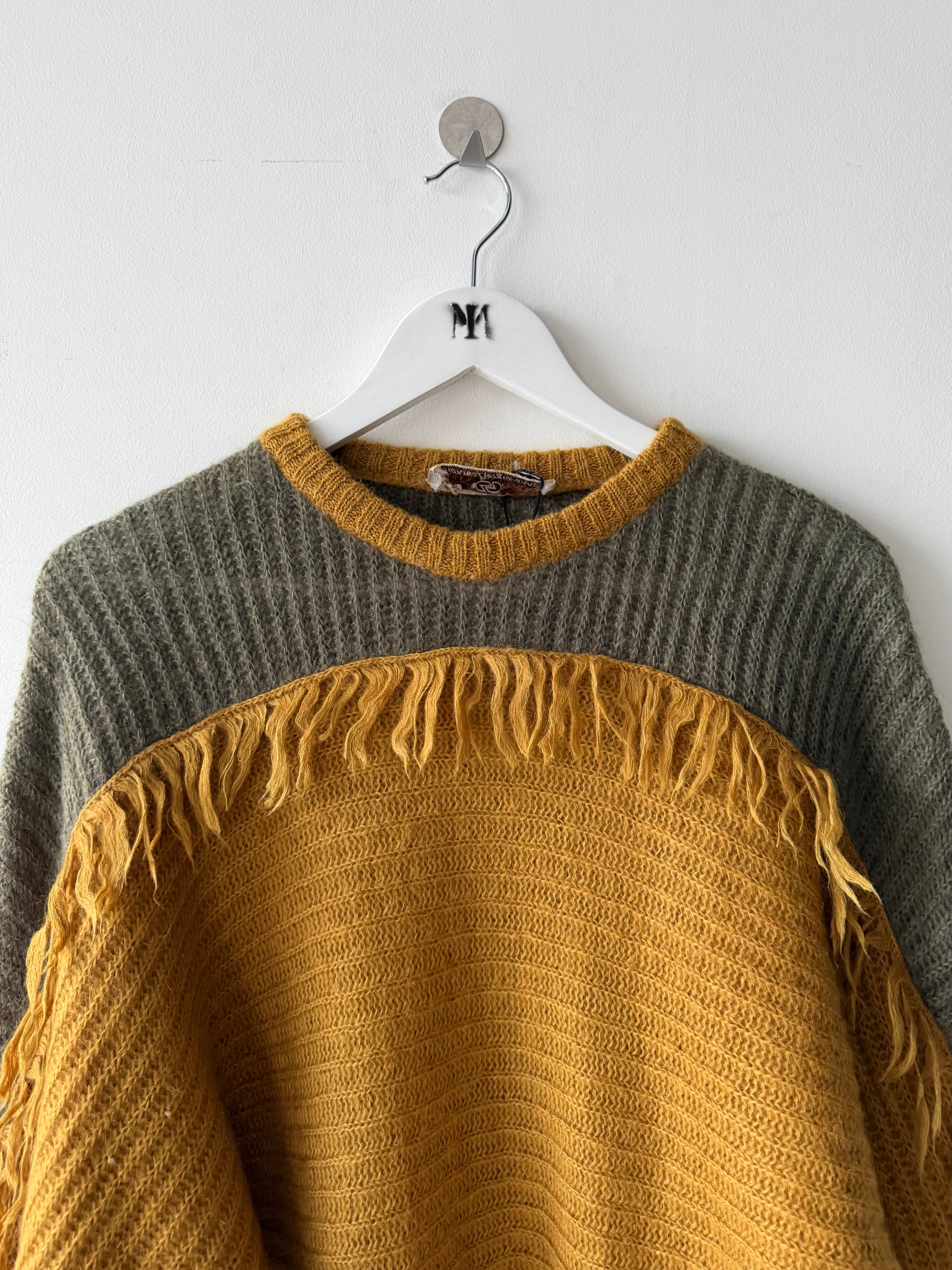 ITALIAN LABEL - 1980s CONTRASTING PANEL BATWING KNIT JUMPER