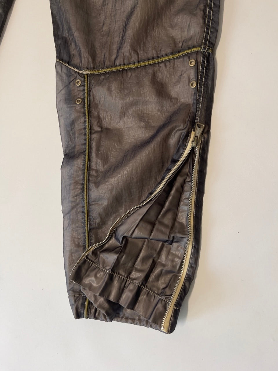 DIESEL- 2000s NYLON PANTS