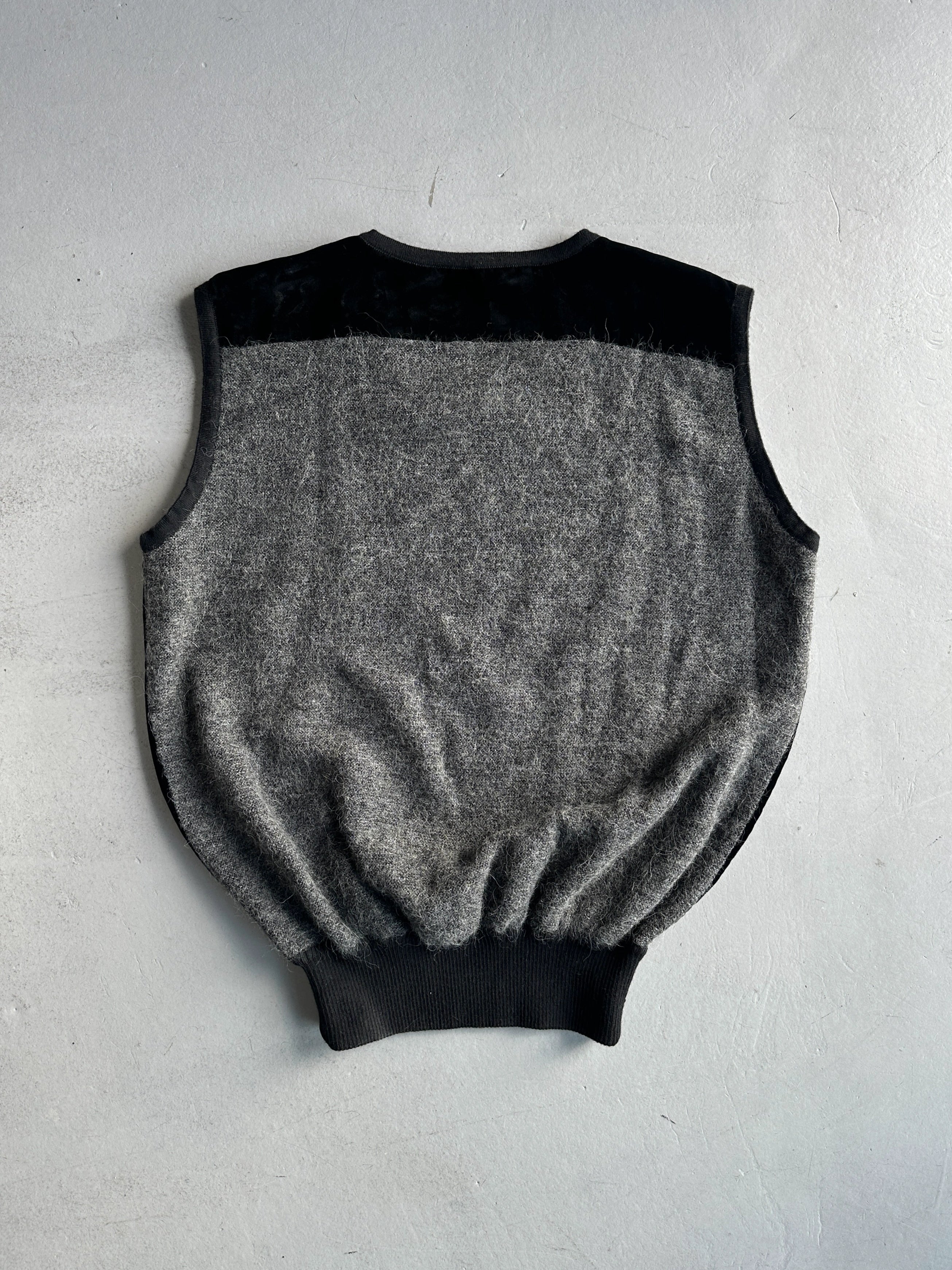 GIANFRANCO FERRÉ - 1990s VELVET FRONT AND FUZZY WOOL CONTRASTING BACK VEST TOP