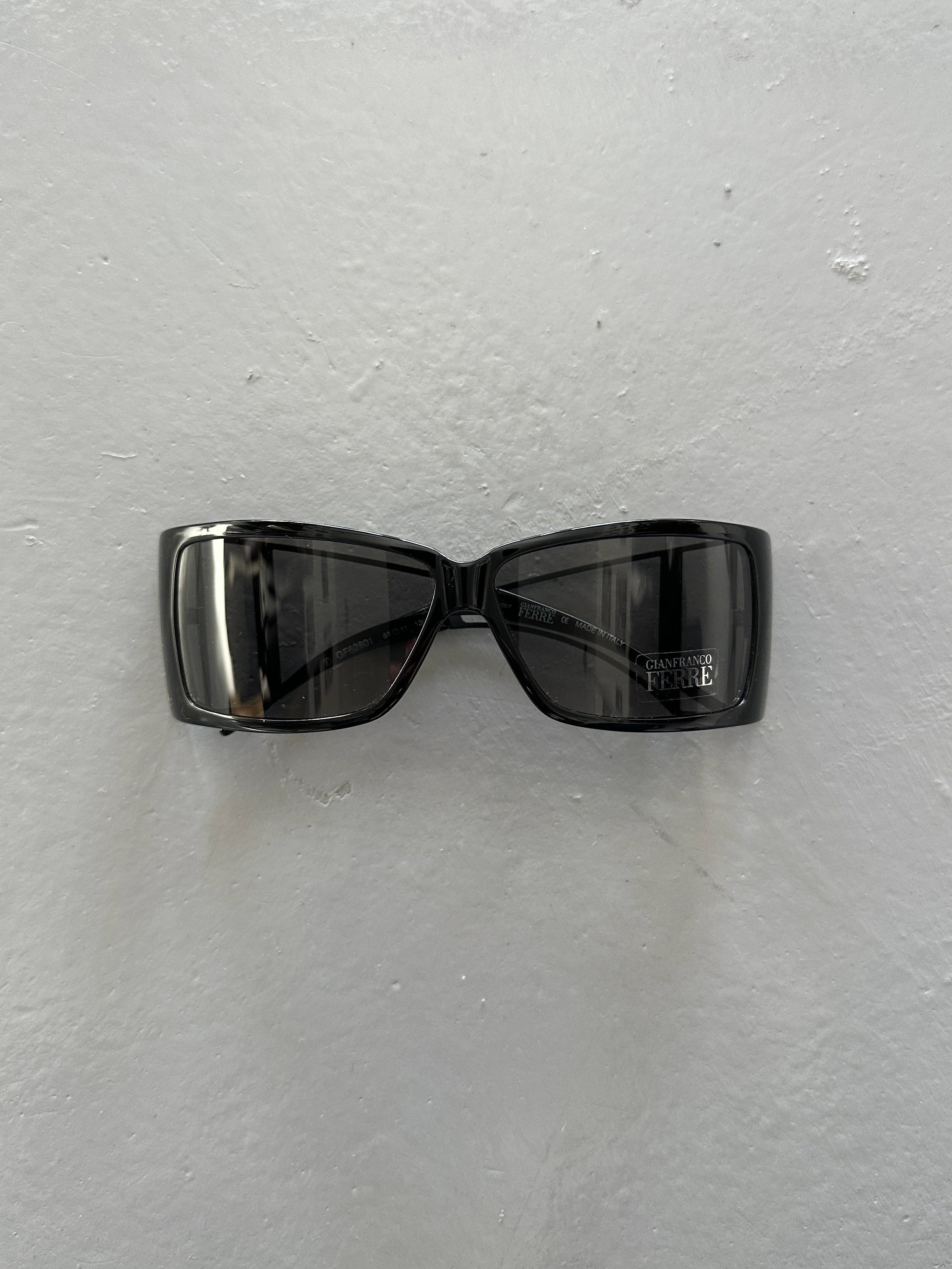 GIANFRANCO FERRÉ - 1990s WRAPAROUND SUNGLASSES WITH CUT OUT ARMS