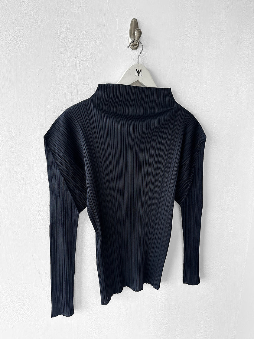 ISSEY MIYAKE PLEATS PLEASE - F/W 2000 PLEATED LONG SLEEVE TOP