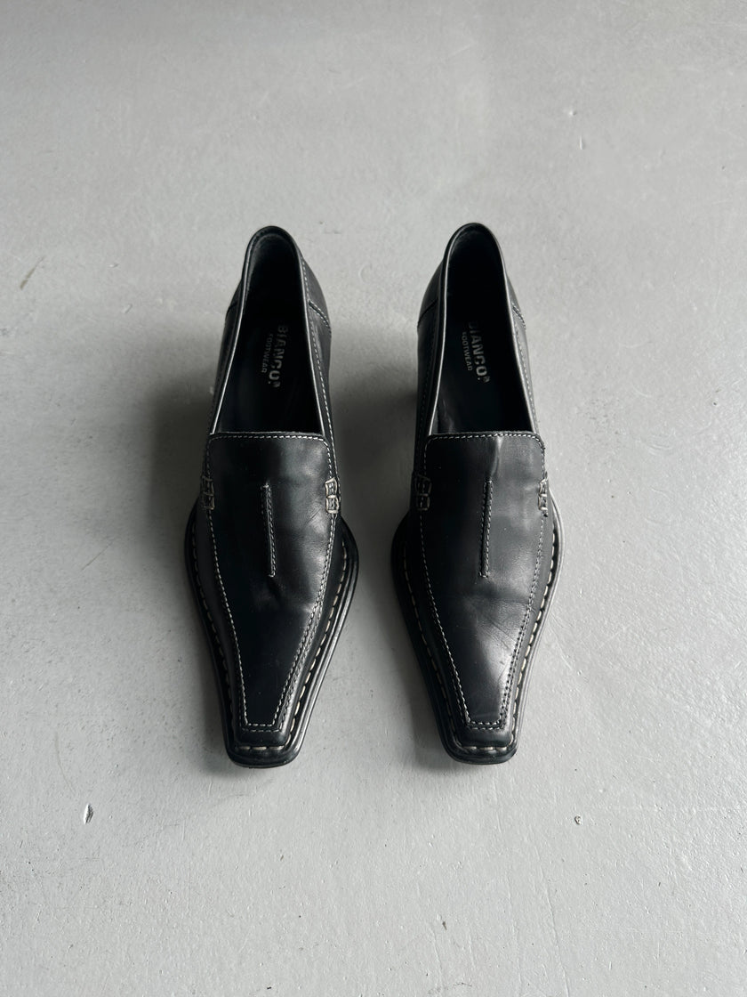 1990s KITTEN HEELS SLIP ON SHOES