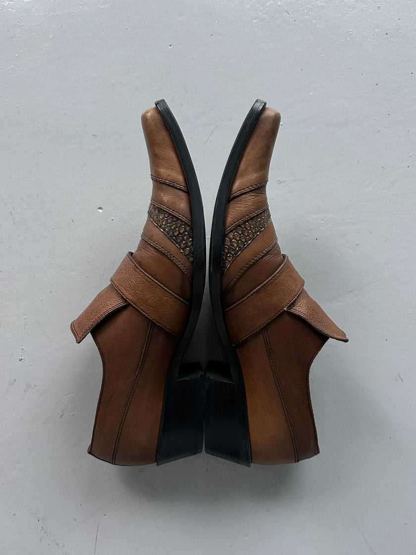 5351 POUR LES HOMMES - early 2000s WESTERN SLIP ON SHOES