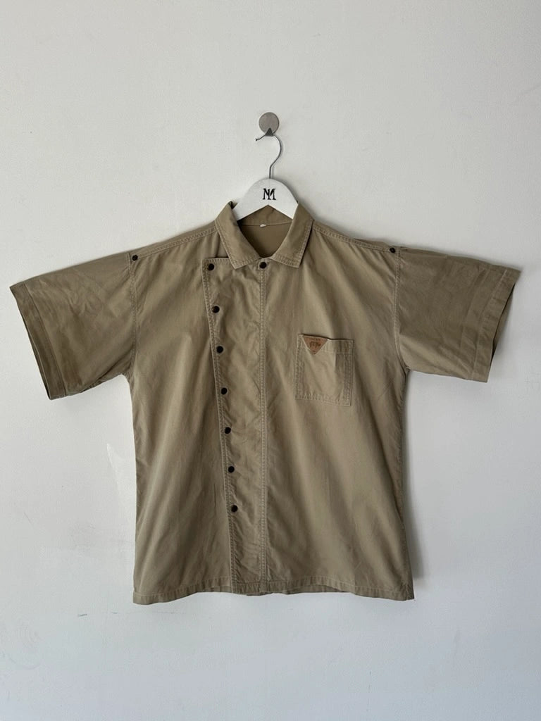 1990s ASYMMETRICAL FRONT CLOSURE SHORT SLEEVE SHIRT