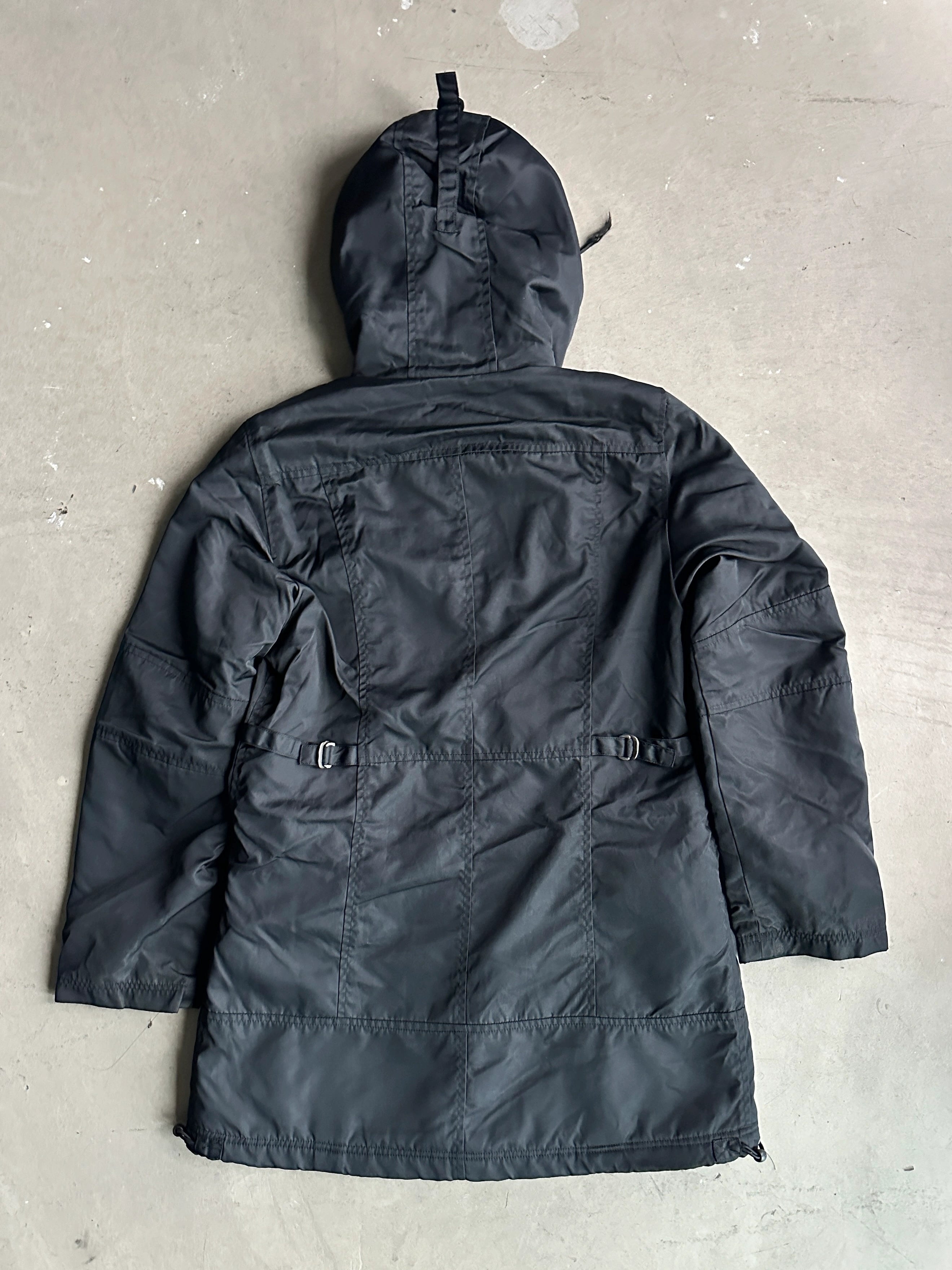 BATSU BOYS - 2000s BONDAGE PARACHUTE PARKA