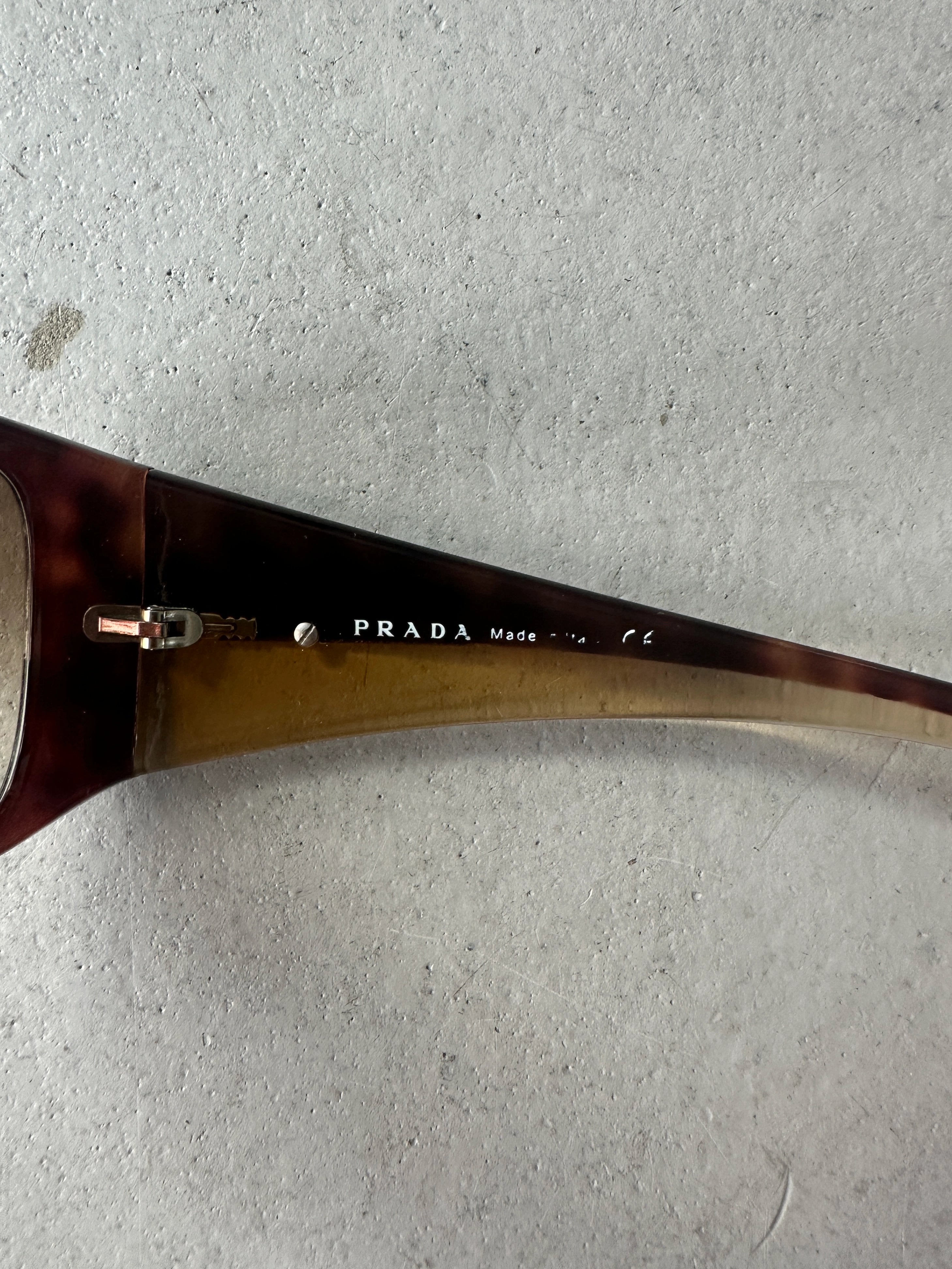 PRADA - 1990s OVERSIZED WRAP AROUND SUNGLASSES