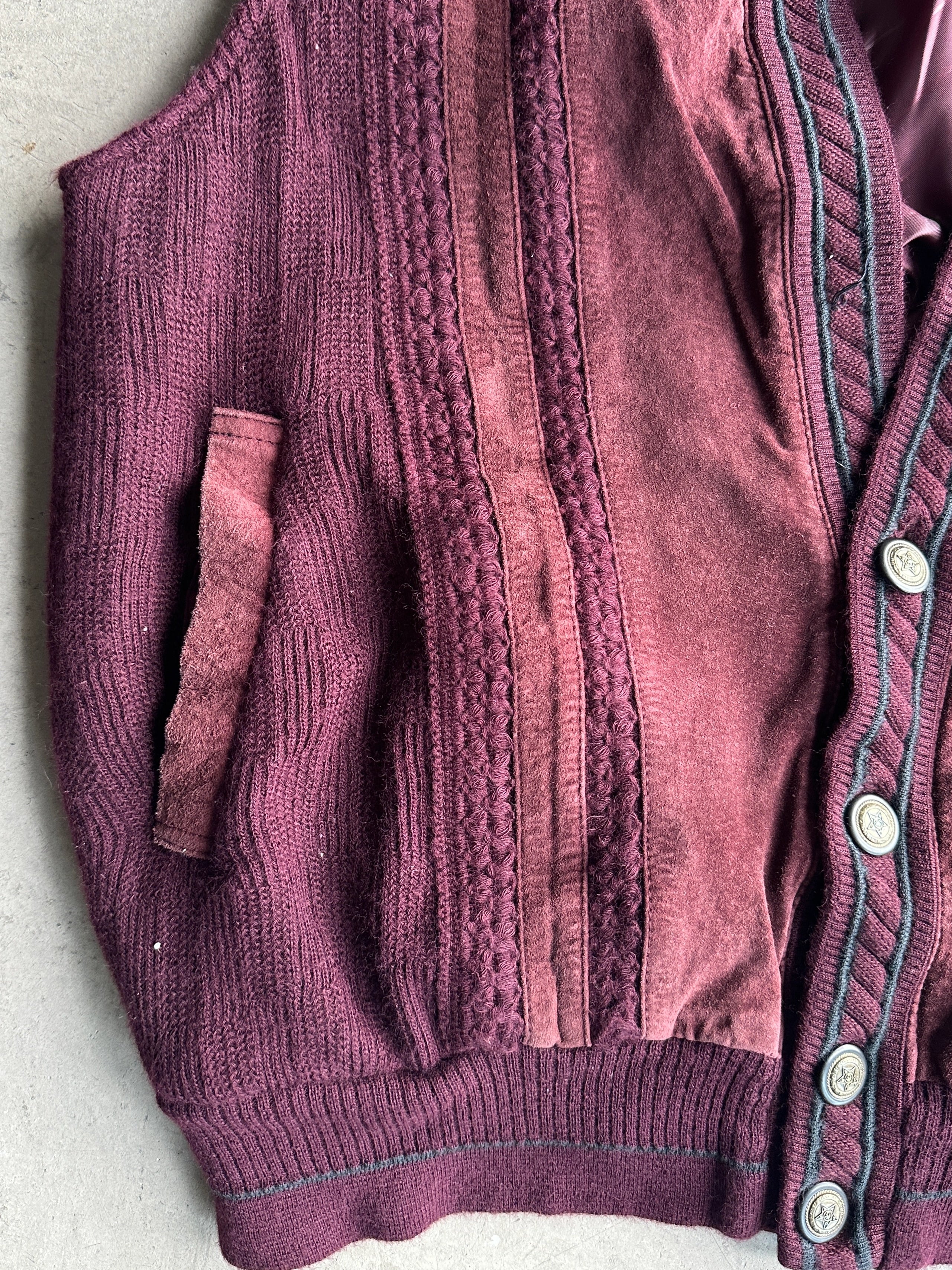 1970s KNITTED GILET WITH SUEDE DETAILS