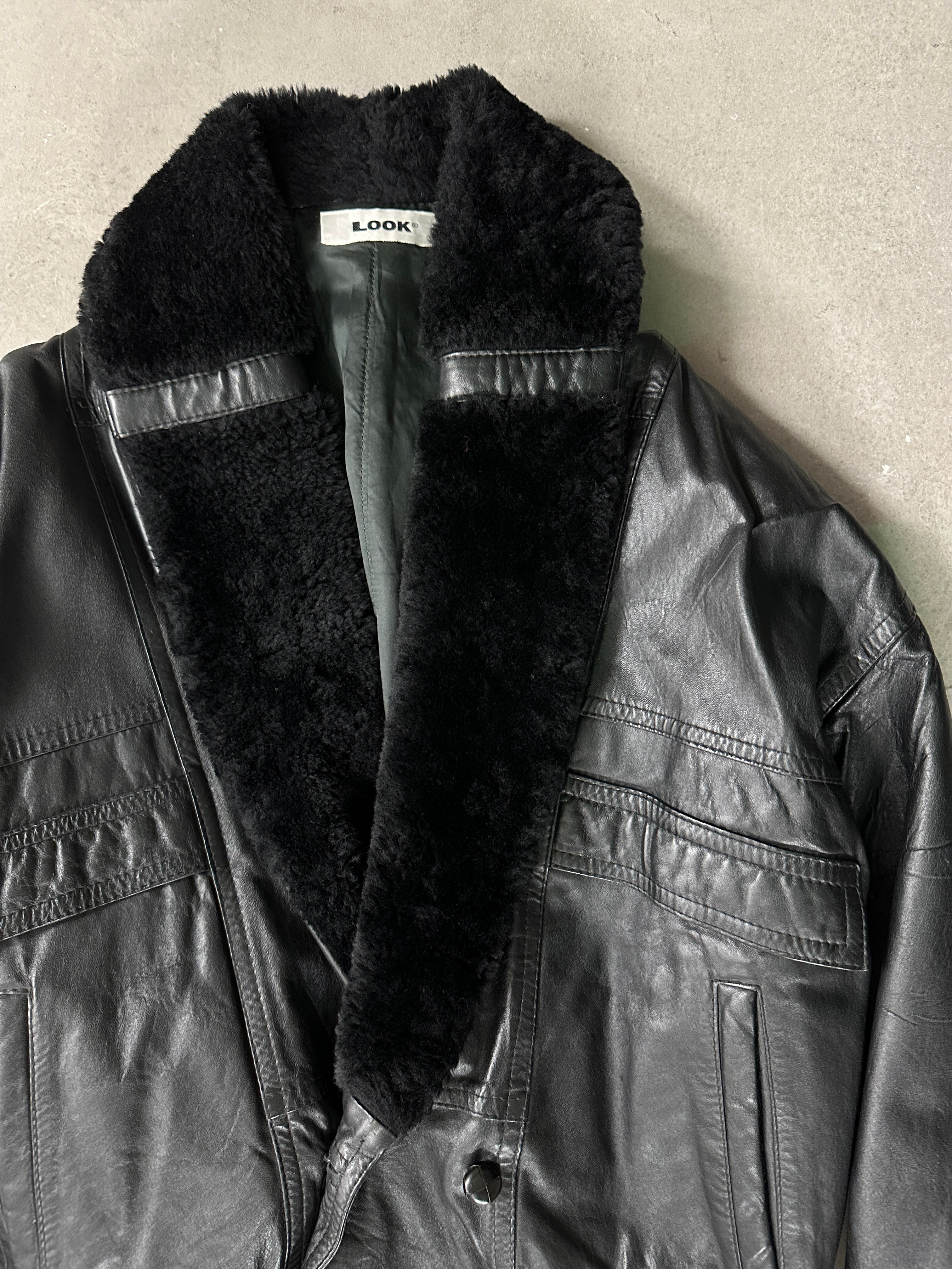 1980s LEATHER BOMBER JACKET WITH FUR