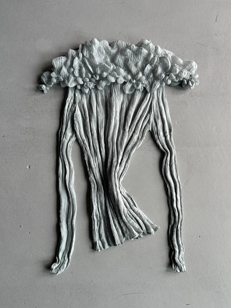 ISSEY MIYAKE - F/W 2000 BUBBLE PLEATED BUTTONED BLOUSE