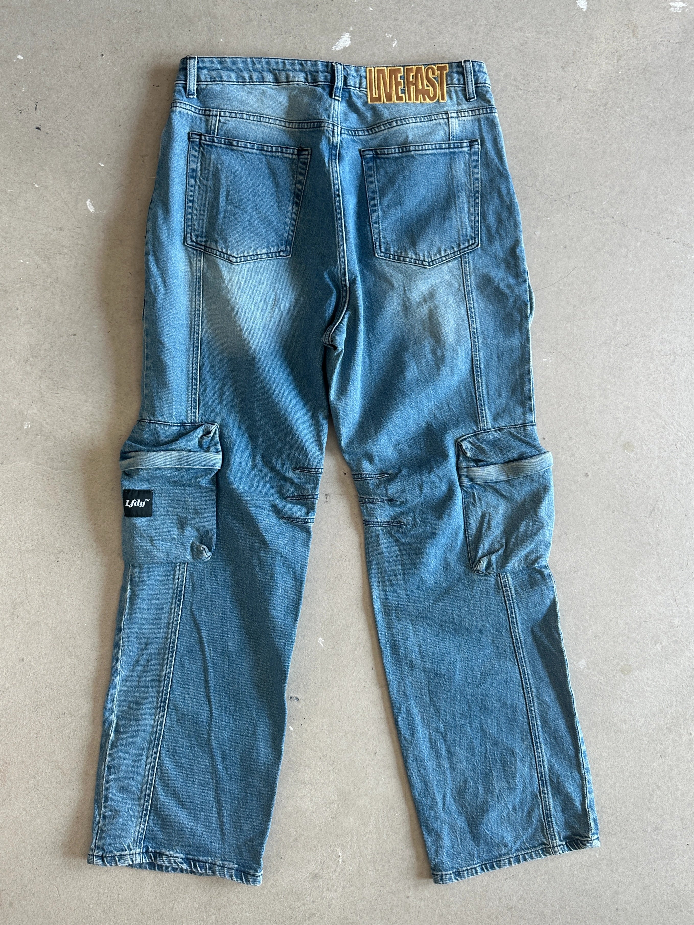 2000s WIDE LEG CARGO JEANS TROUSERS