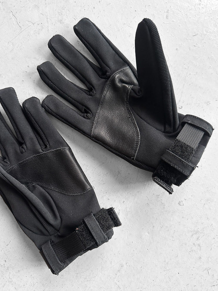 MARITHÉ + FRANÇOIS GIRBAUD - late 1990s TECHNICAL GLOVES