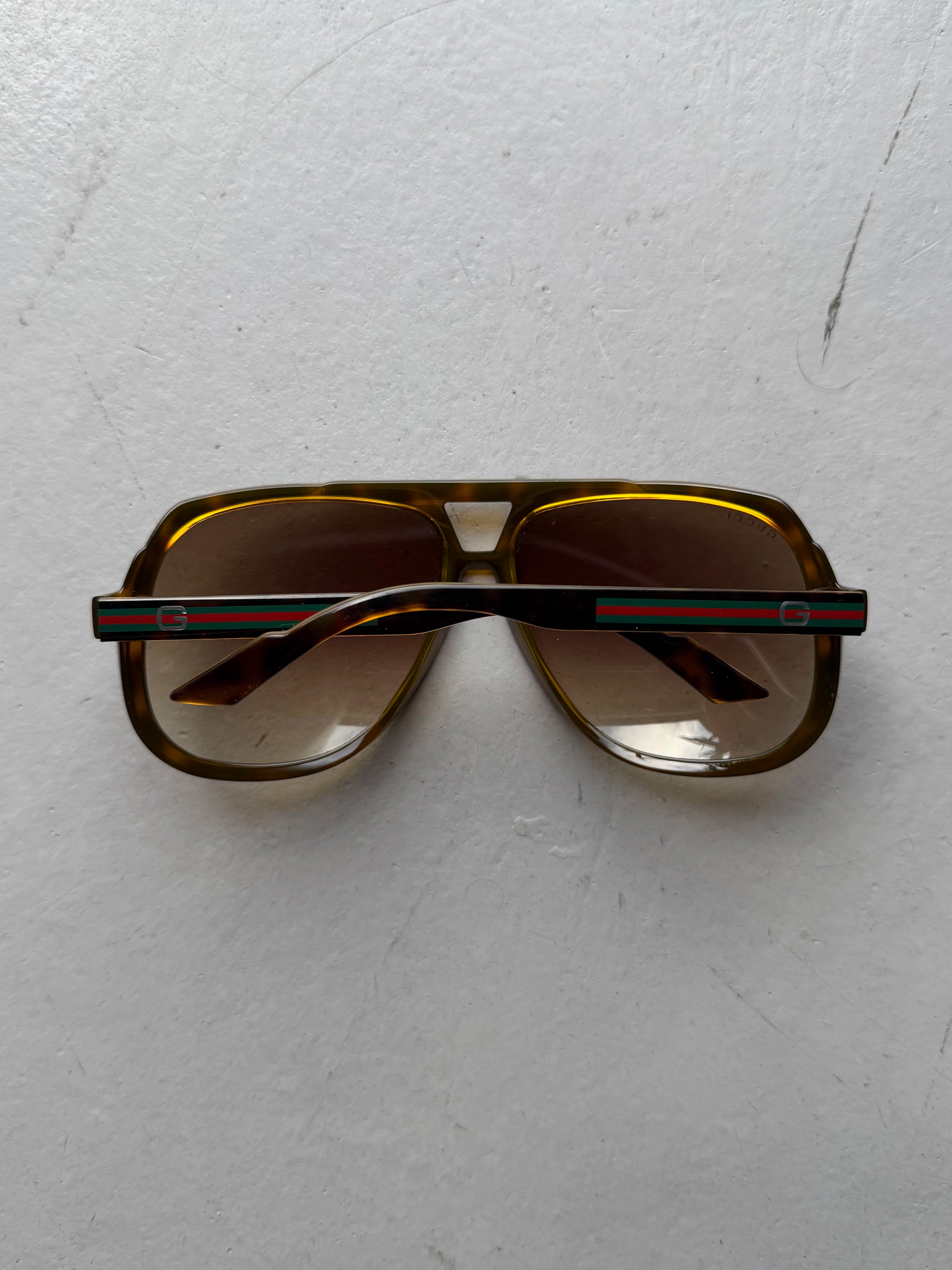 GUCCI - 2010s OVERSIZED AVIATOR SUNGLASSES