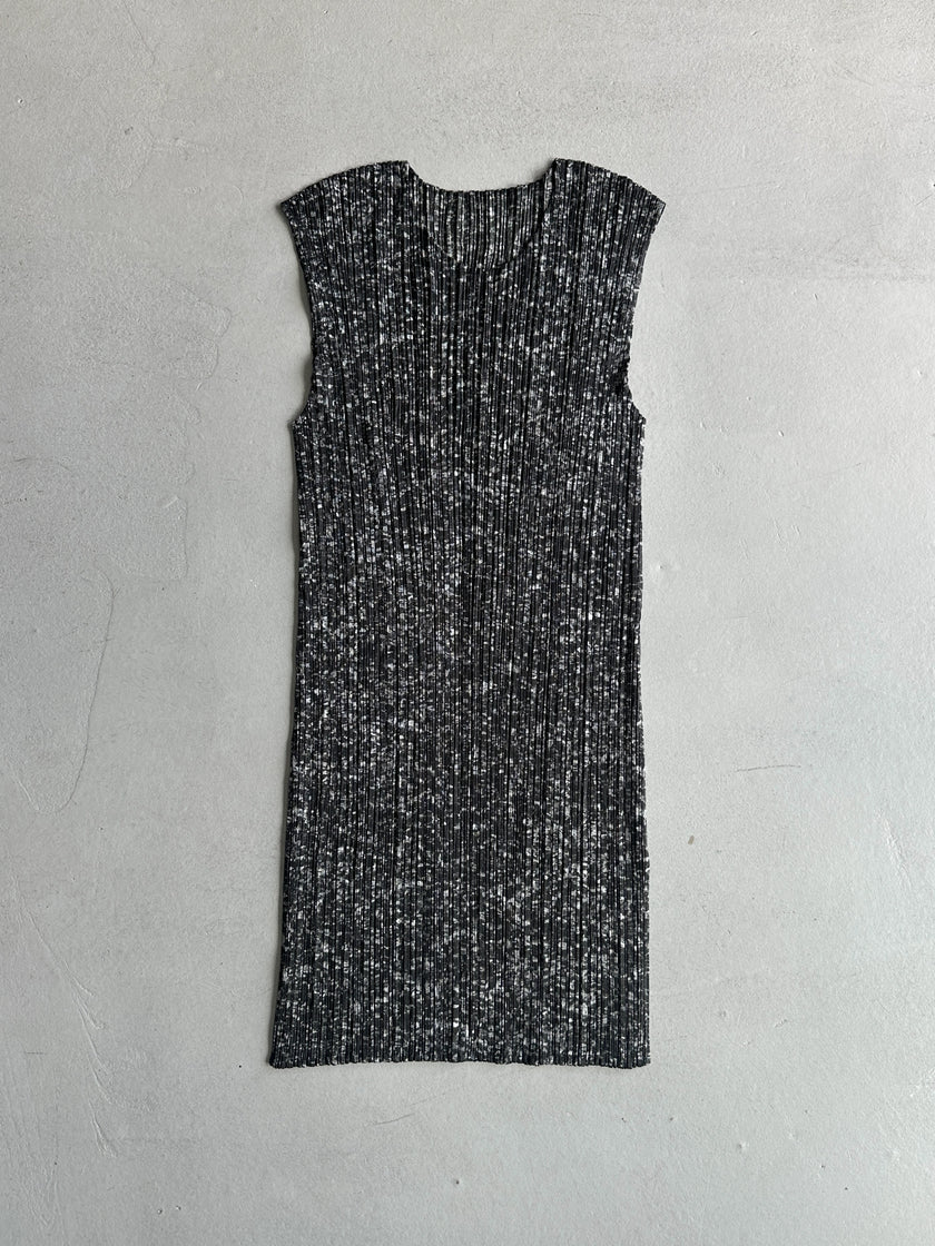 ISSEY MIYAKE PLEATS PLEASE - S/S 2008 ROUND NECK LONG VEST