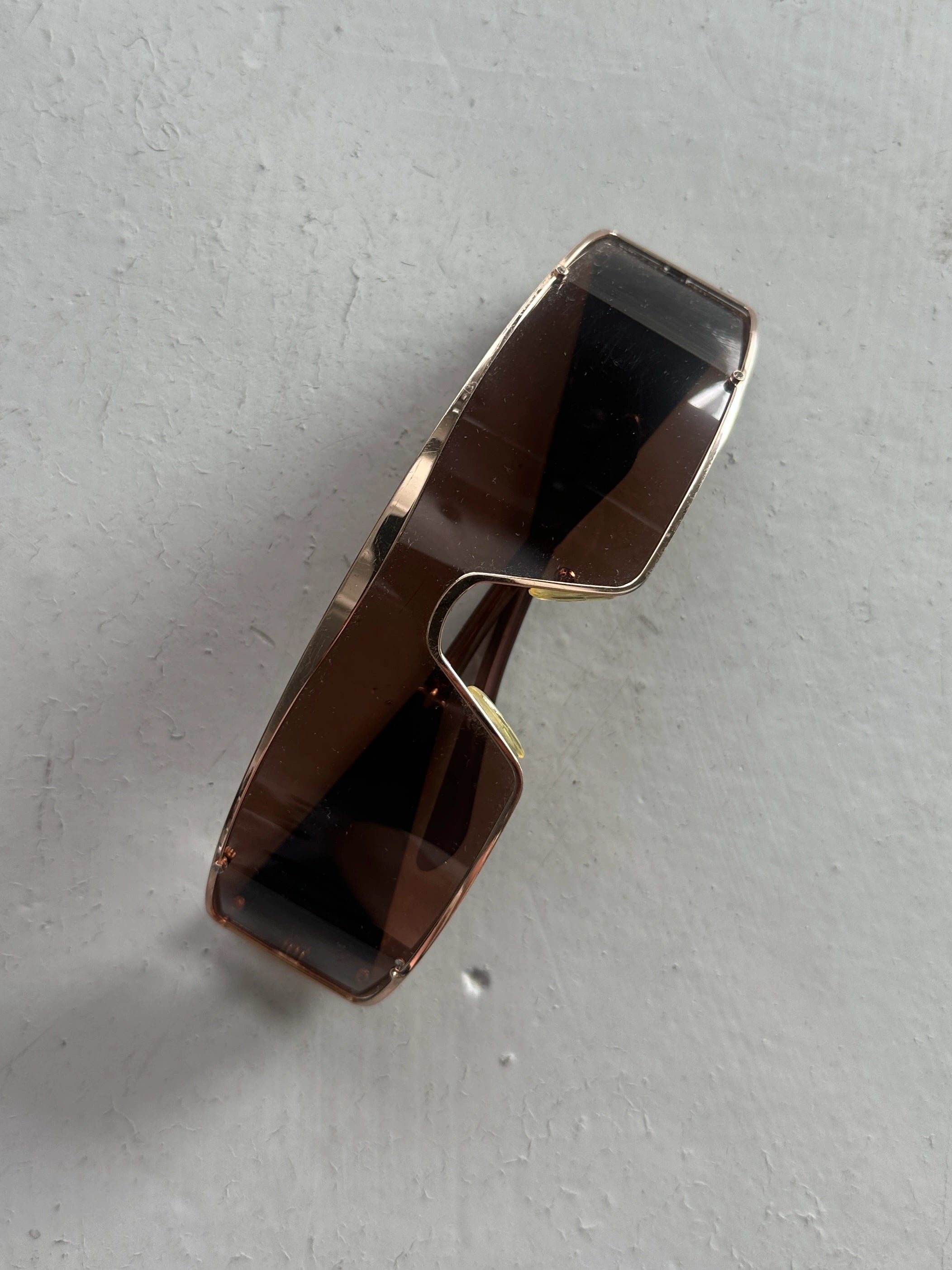 VALENTINO - early 2000s SHIELD SUNGLASSES WITH MIRRORED TEMPLES