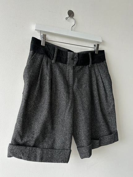 DOLCE & GABBANA - early 2000s FRONT PLEATS HERRINGBONE SHORTS