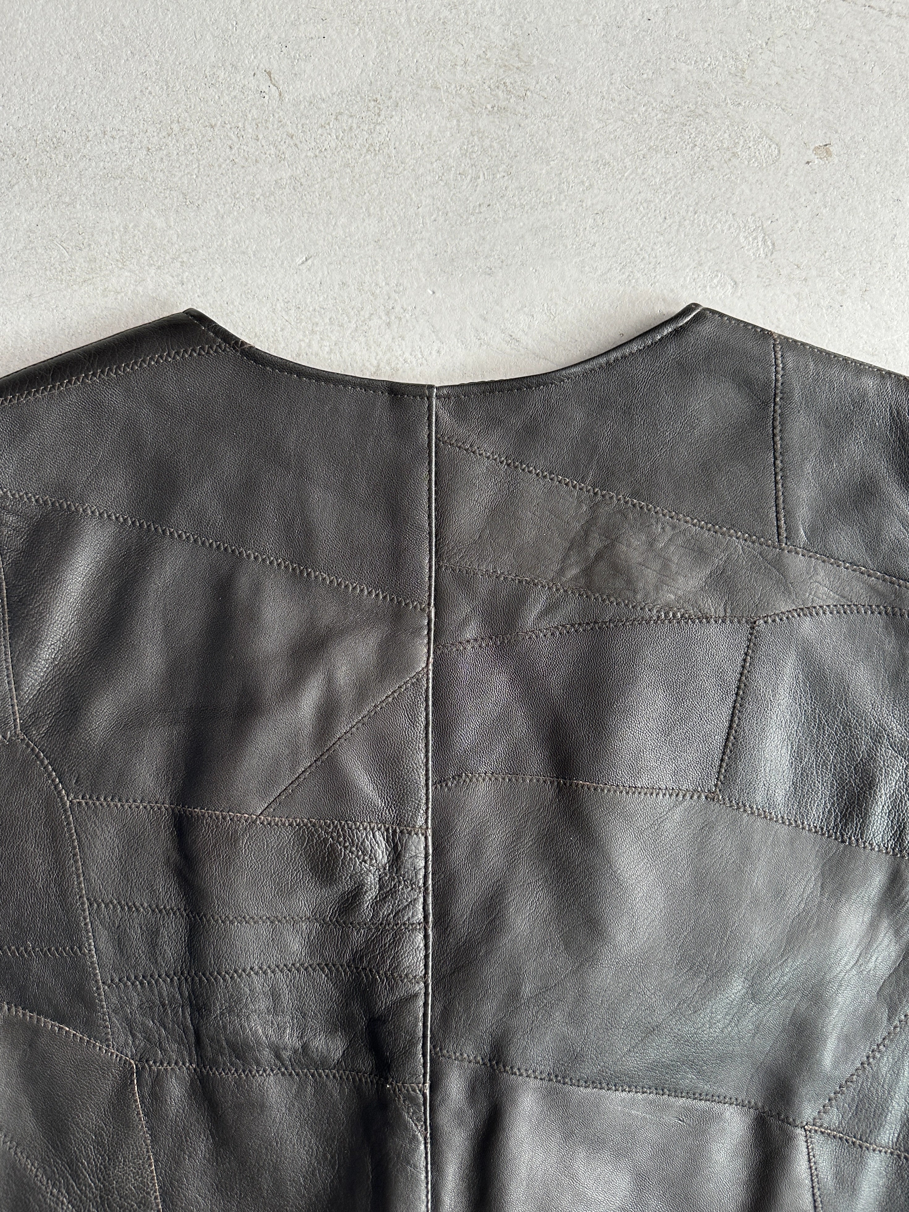 1980s STITCHED PANELING LEATHER VEST