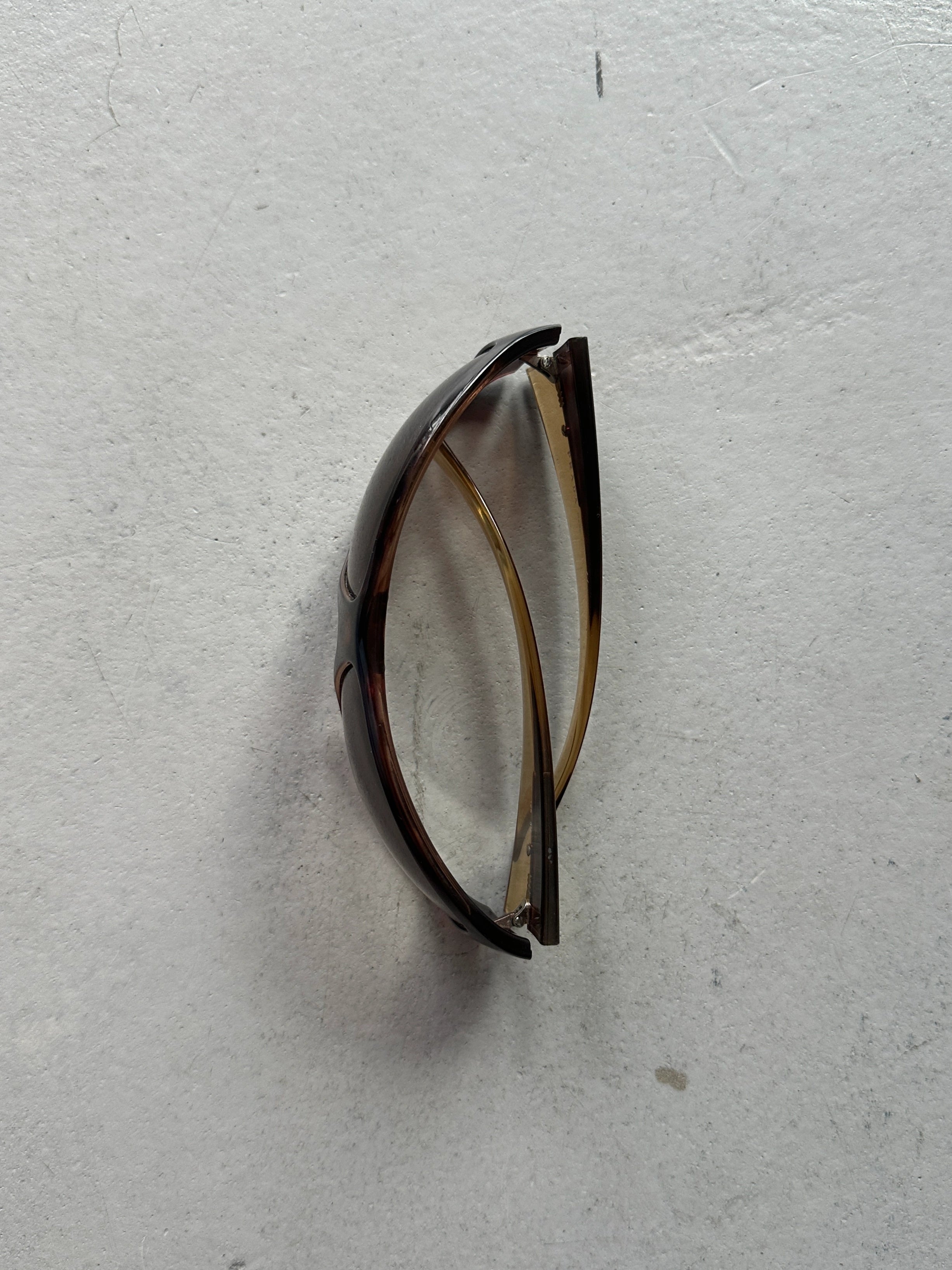 PRADA - 1990s OVERSIZED WRAP AROUND SUNGLASSES