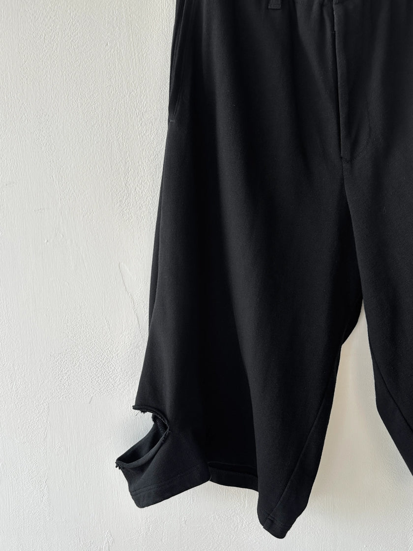 YOHJI YAMAMOTO - S/S 2025 TRACK SHORTS WITH CUT OUT DETAILS AT HEM