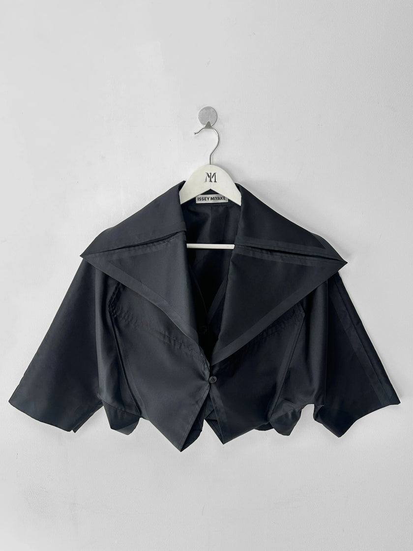 ISSEY MIYAKE  - F/W 2011 SCULPTURAL BOLERO JACKET