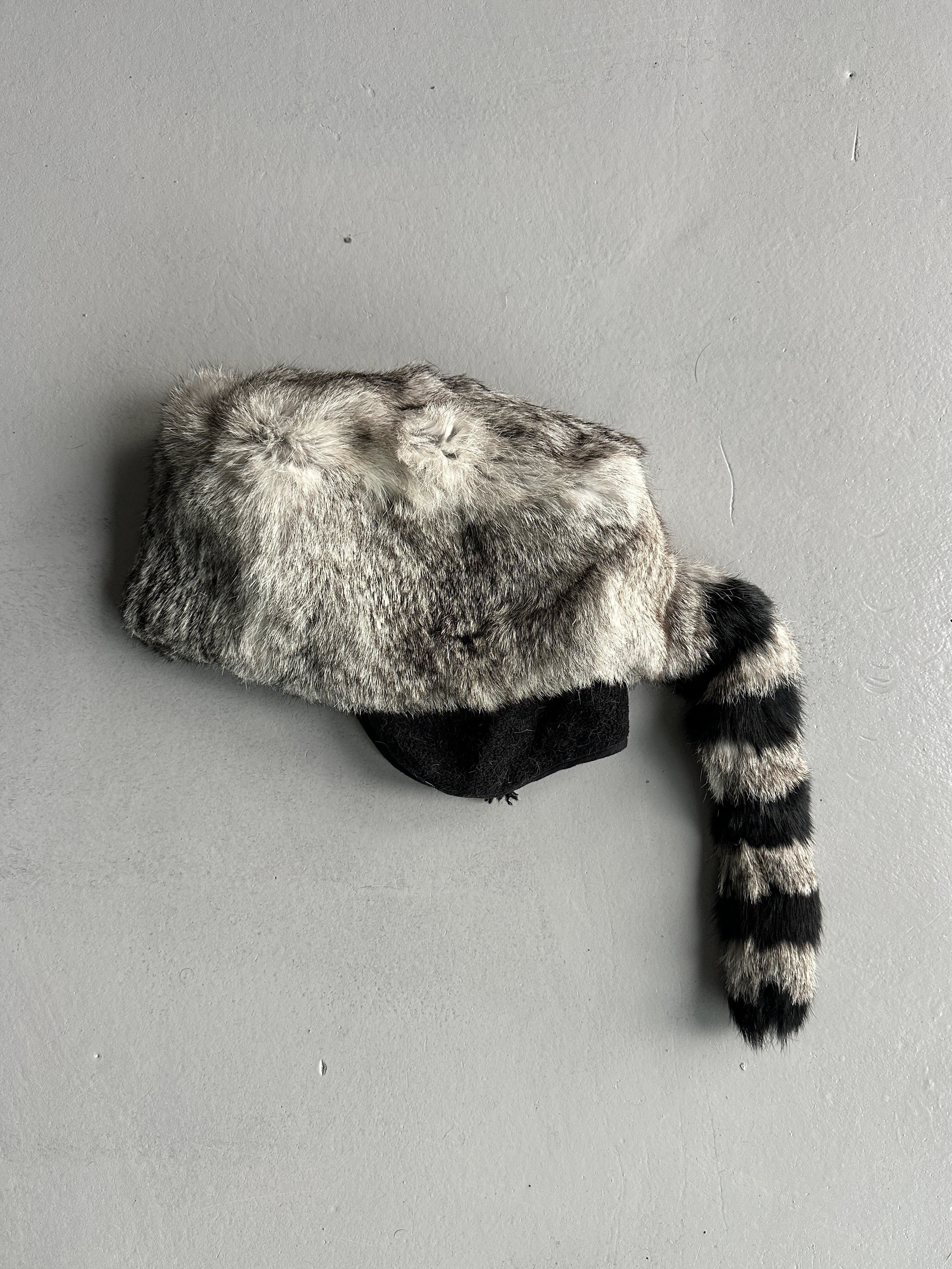 1980s FUR HAT