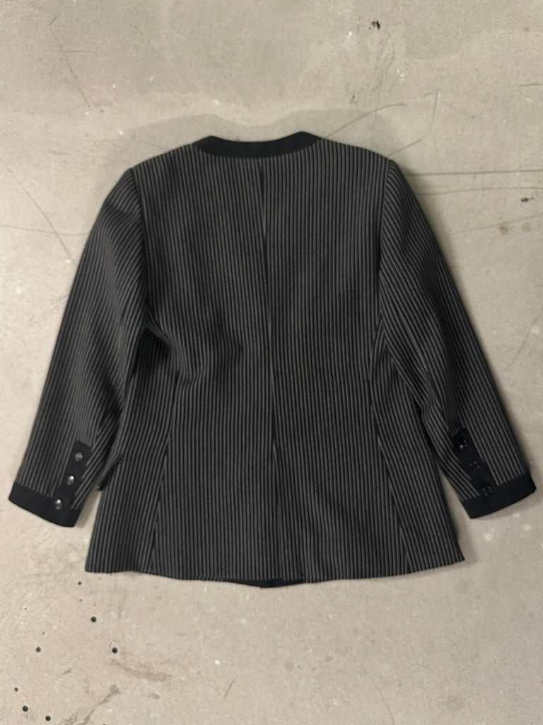 V-NECK PINESTRIPE BLAZER