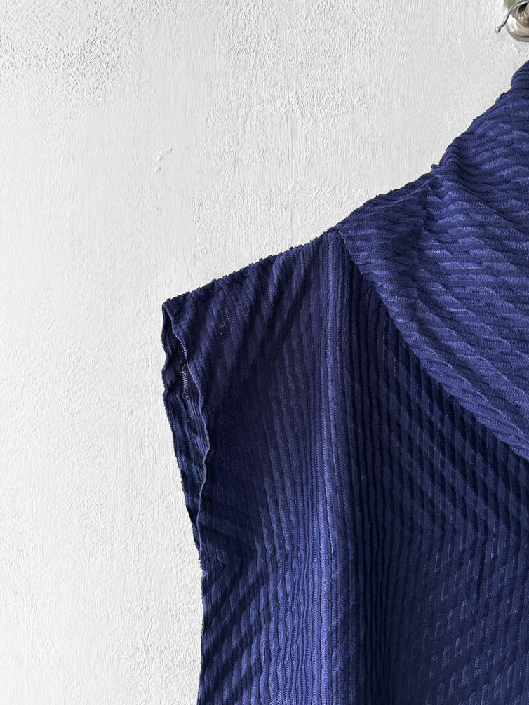 ISSEY MIYAKE - F/W 2002 CHEVRON PLEATS HIGH NECK TOP