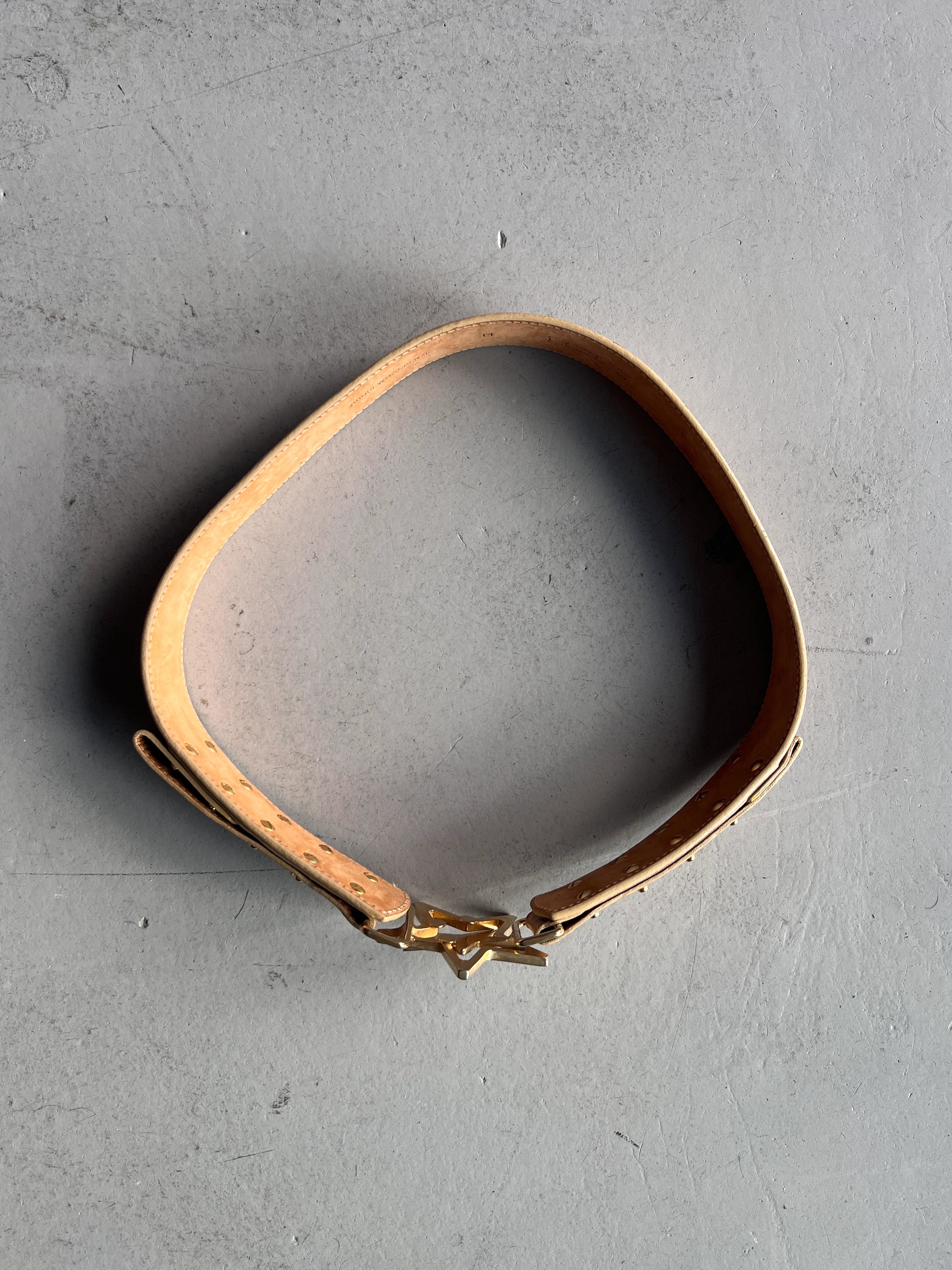 ANDREW MACKENZIE - 2000s STAR BUCKLE LOGO LEATHER BELT