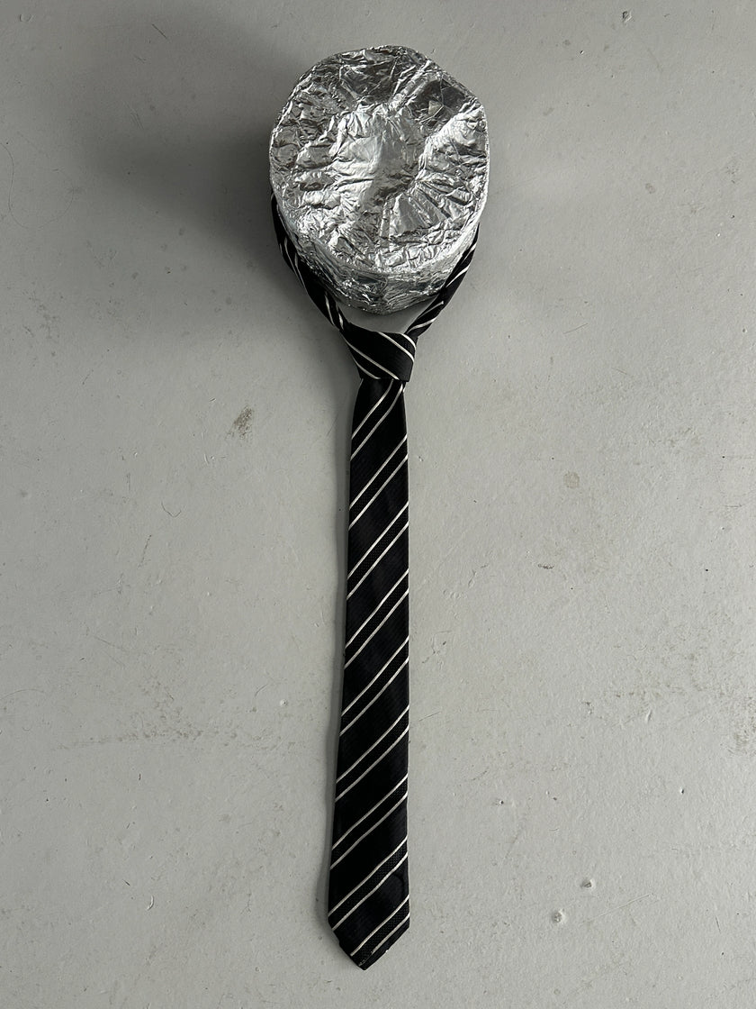 DOLCE & GABBANA  - 1990s SILK PATTERNED SKINNY TIE