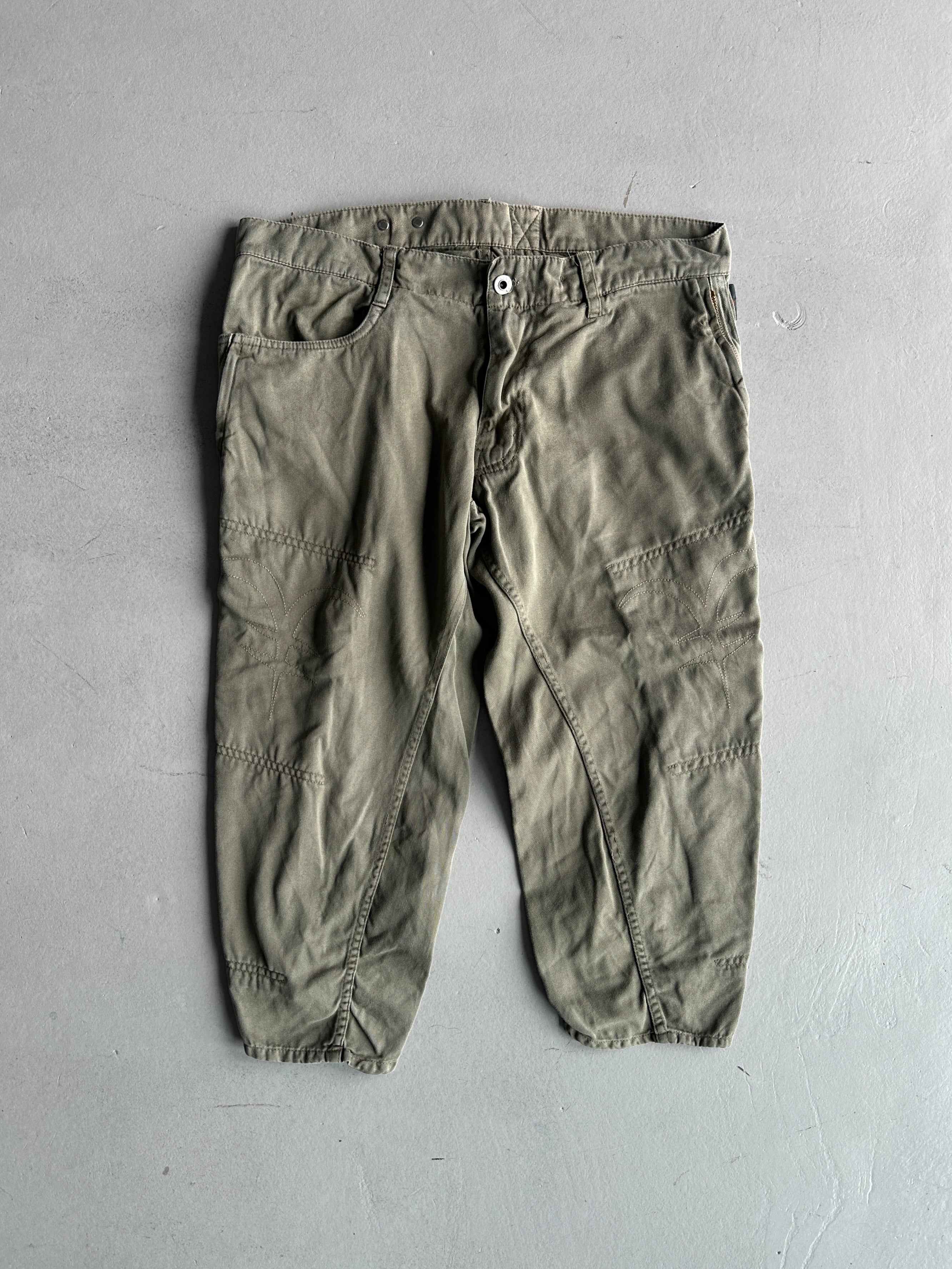 MICHIKO KOSHINO - 2000s BERMUDA CARGO SHORTS