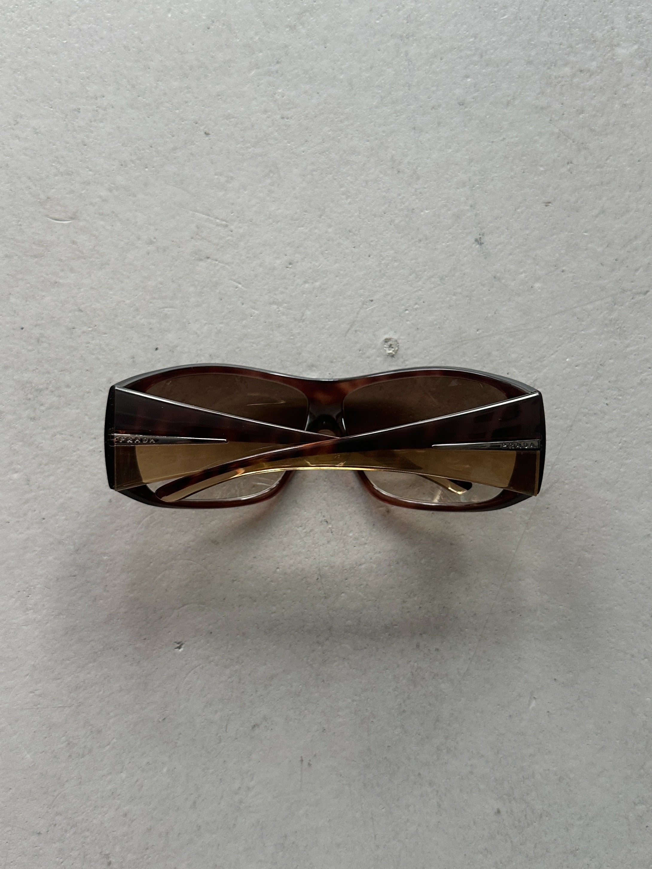 PRADA - 1990s OVERSIZED WRAP AROUND SUNGLASSES