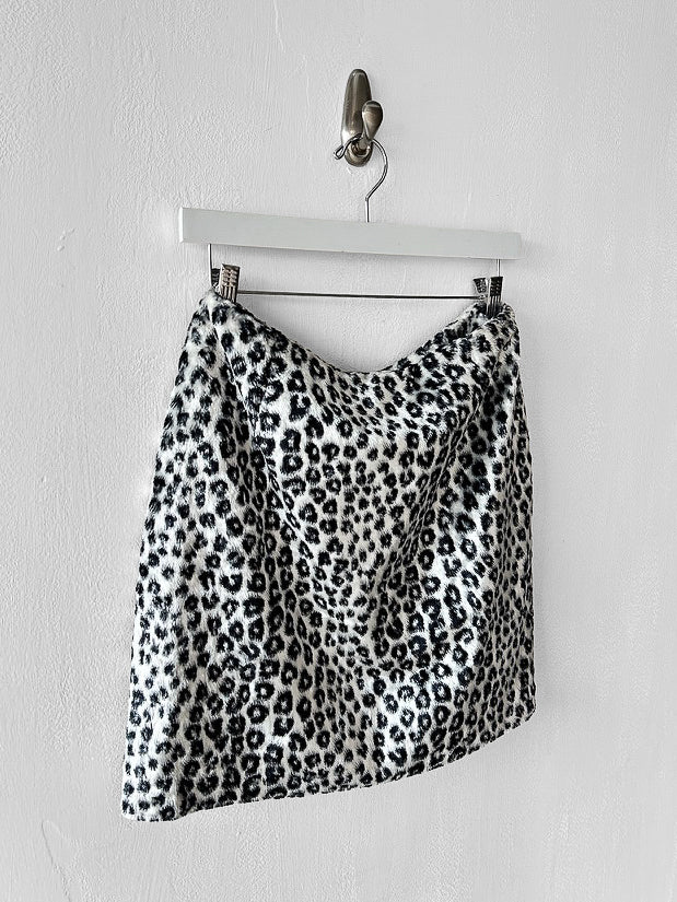 VERSUS BY GIANNI VERSACE - F/W 1994 LEOPARD PRINT FAUX FUR MINI SKIRT