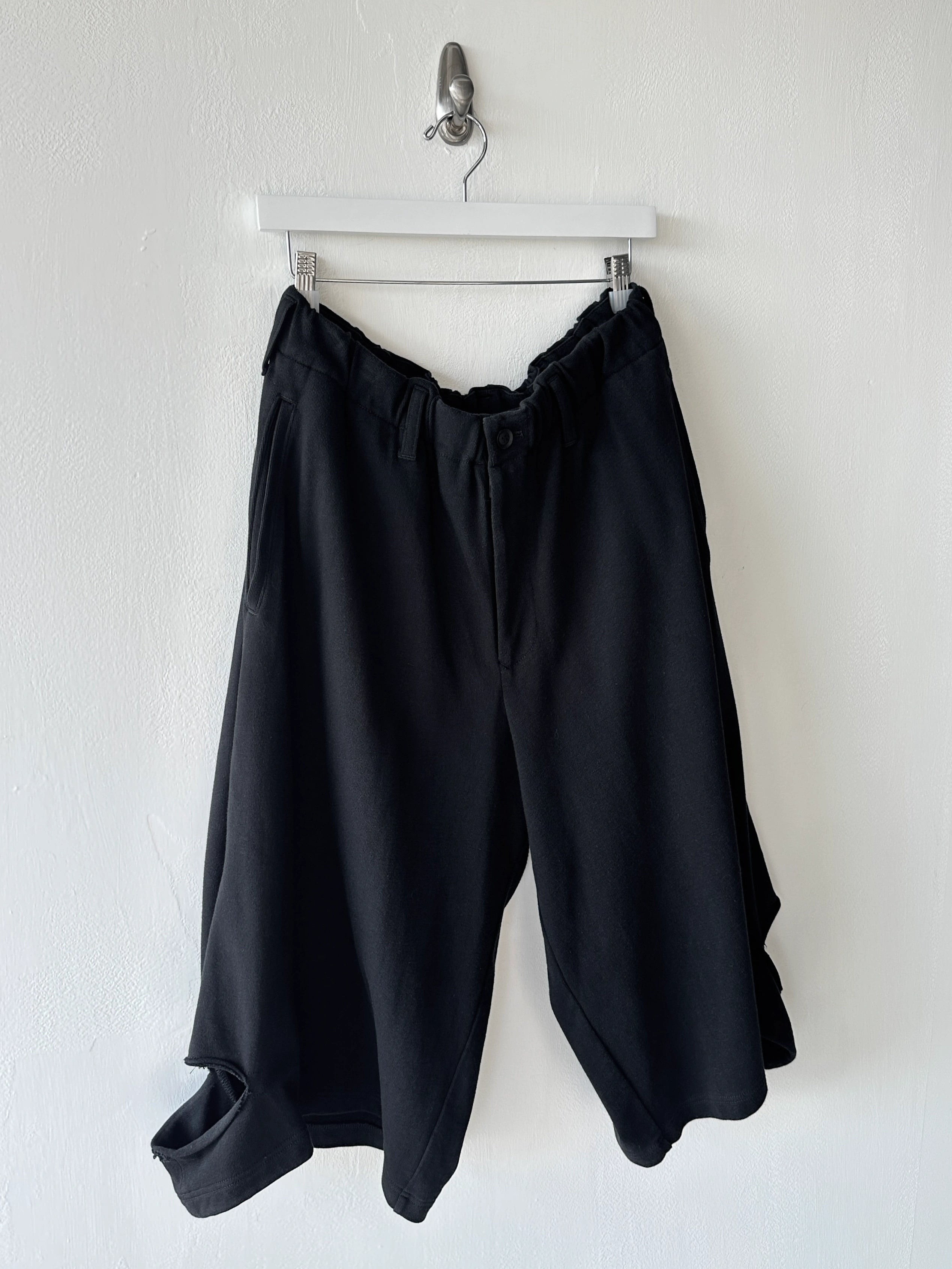 YOHJI YAMAMOTO - S/S 2025 TRACK SHORTS WITH CUT OUT DETAILS AT HEM