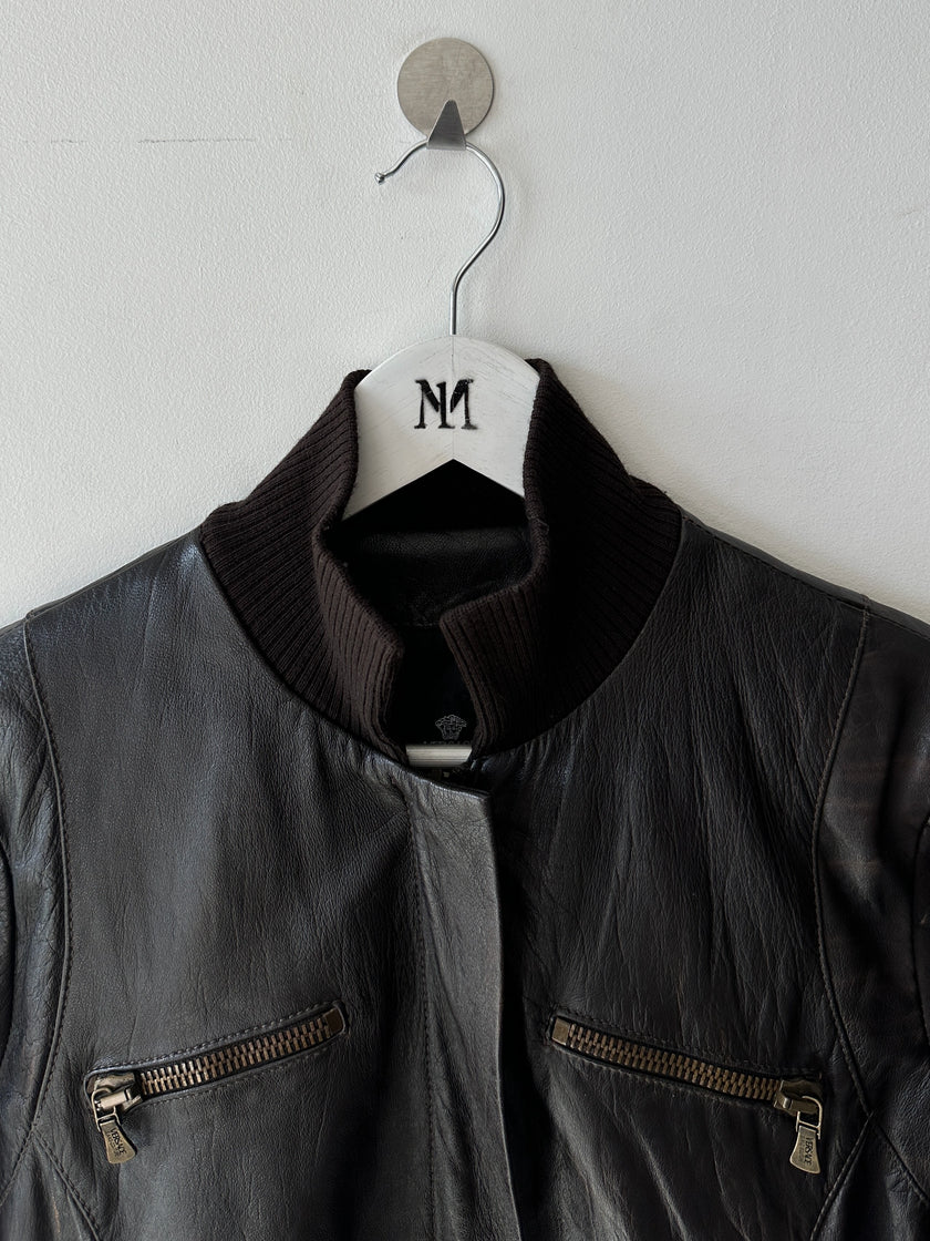 VERSACE - 2000s CROP FIT LEATHER JACKET WITH BONDAGE DETAILS