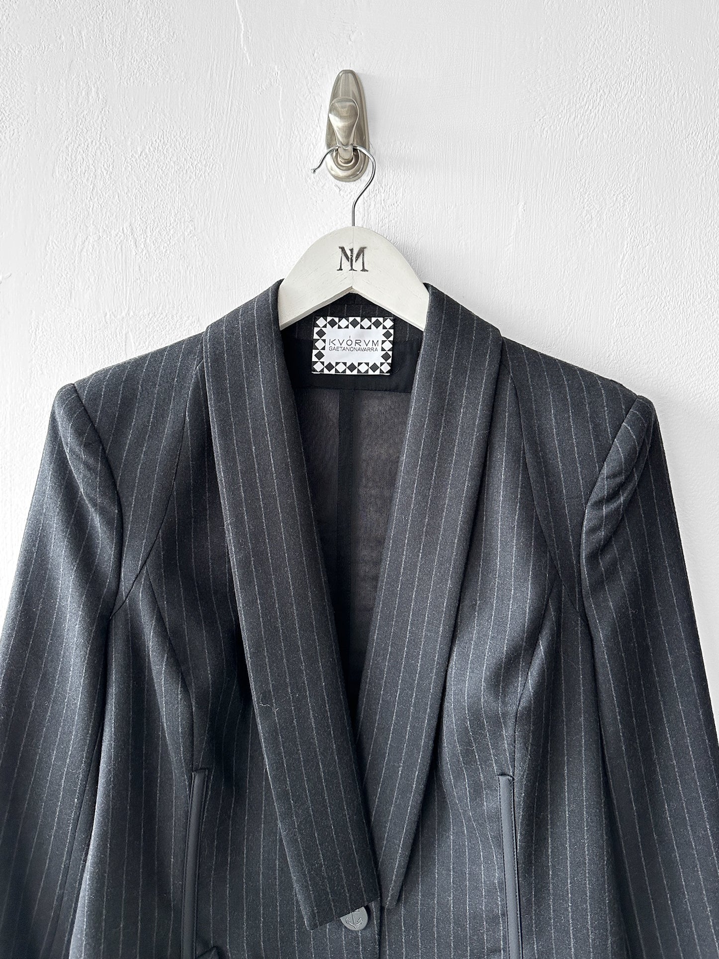 GAETANO NAVARRA - circa 2013 PINSTRIPE TAILORED BLAZER WITH DECONSTRUCTED MESH BACK