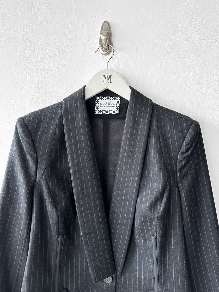 GAETANO NAVARRA - circa 2013 PINSTRIPE TAILORED BLAZER WITH DECONSTRUCTED MESH BACK